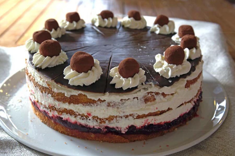 Kartoffeltorte Marzipan Heidekartoffel Lüneburger Heide