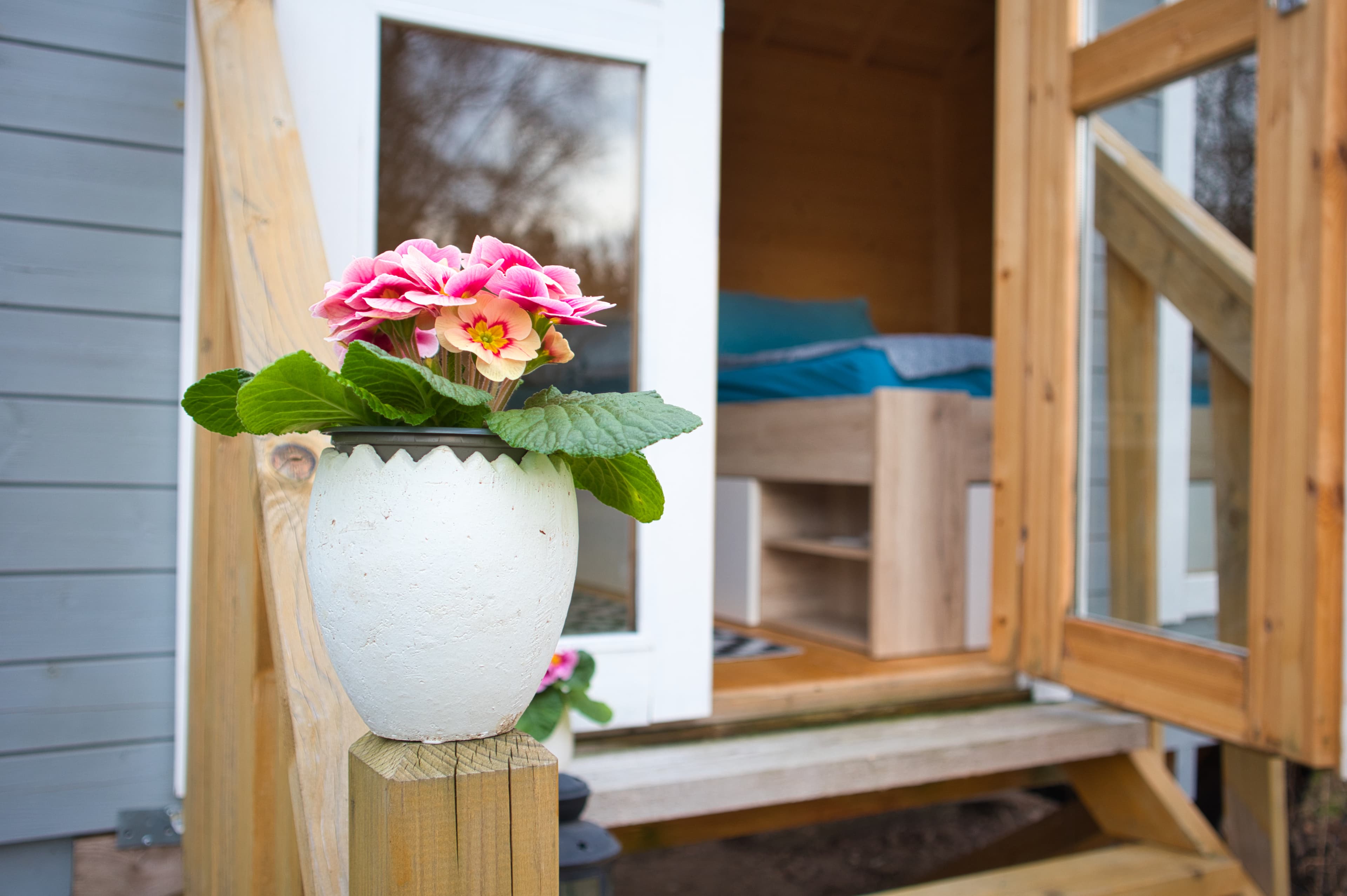 schlafen im schäferwagen auf dem heidschnuckenhof in der lüneburger heide