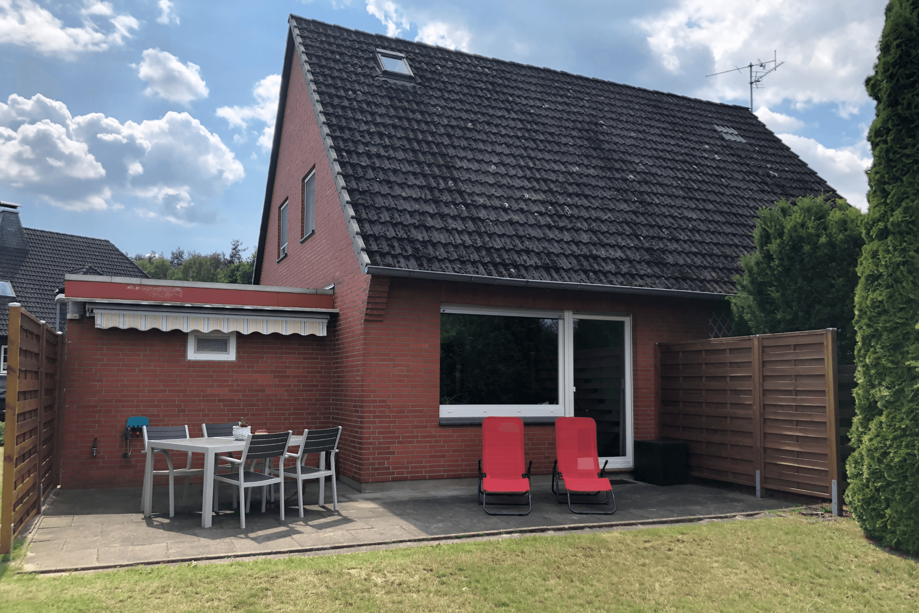 Terrasse am Ferienhaus Waldburg Müden Örtze