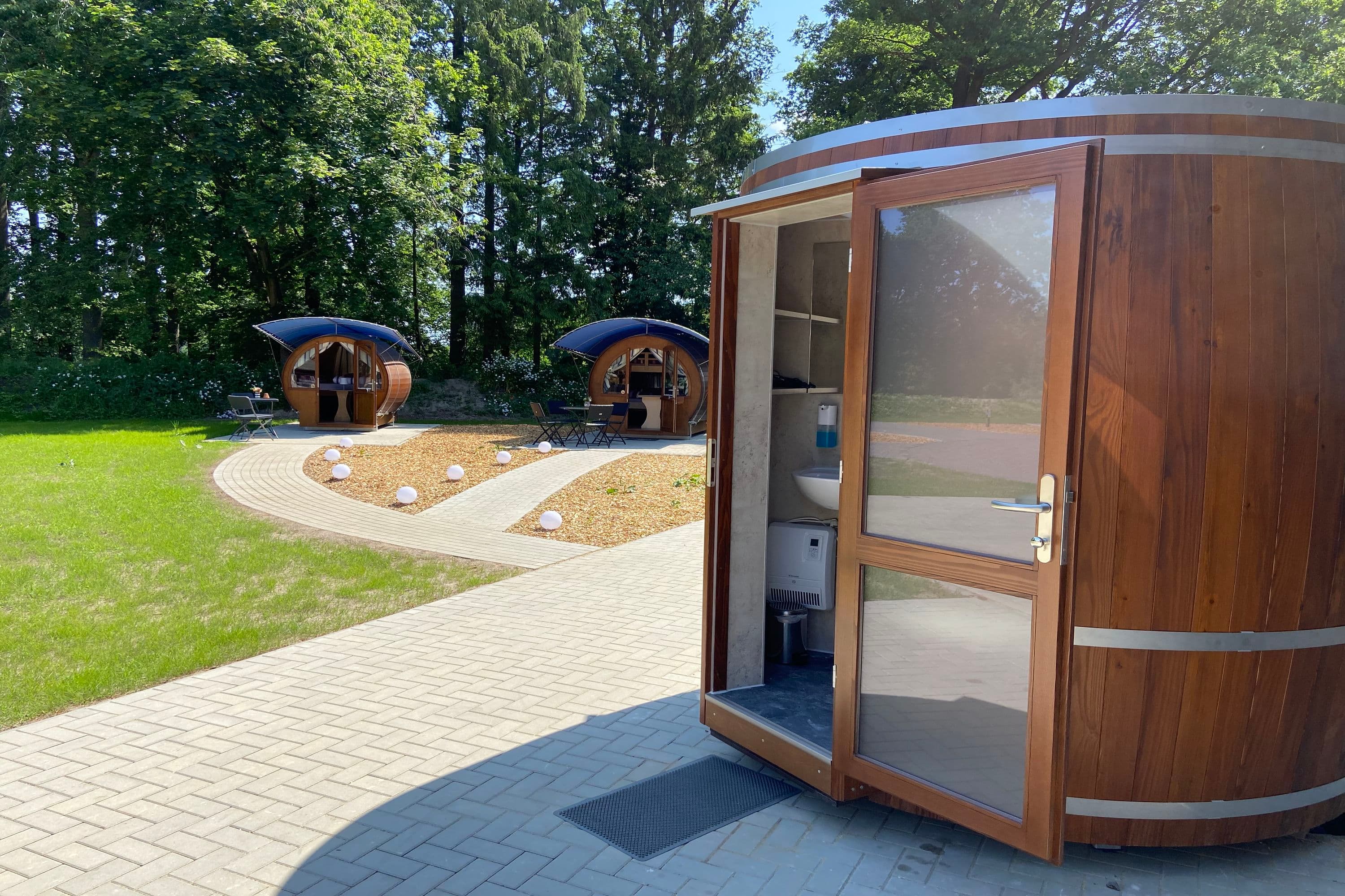 Gemeinschaftliches Sanitärfass bei Meyerhöms in Hermannsburg