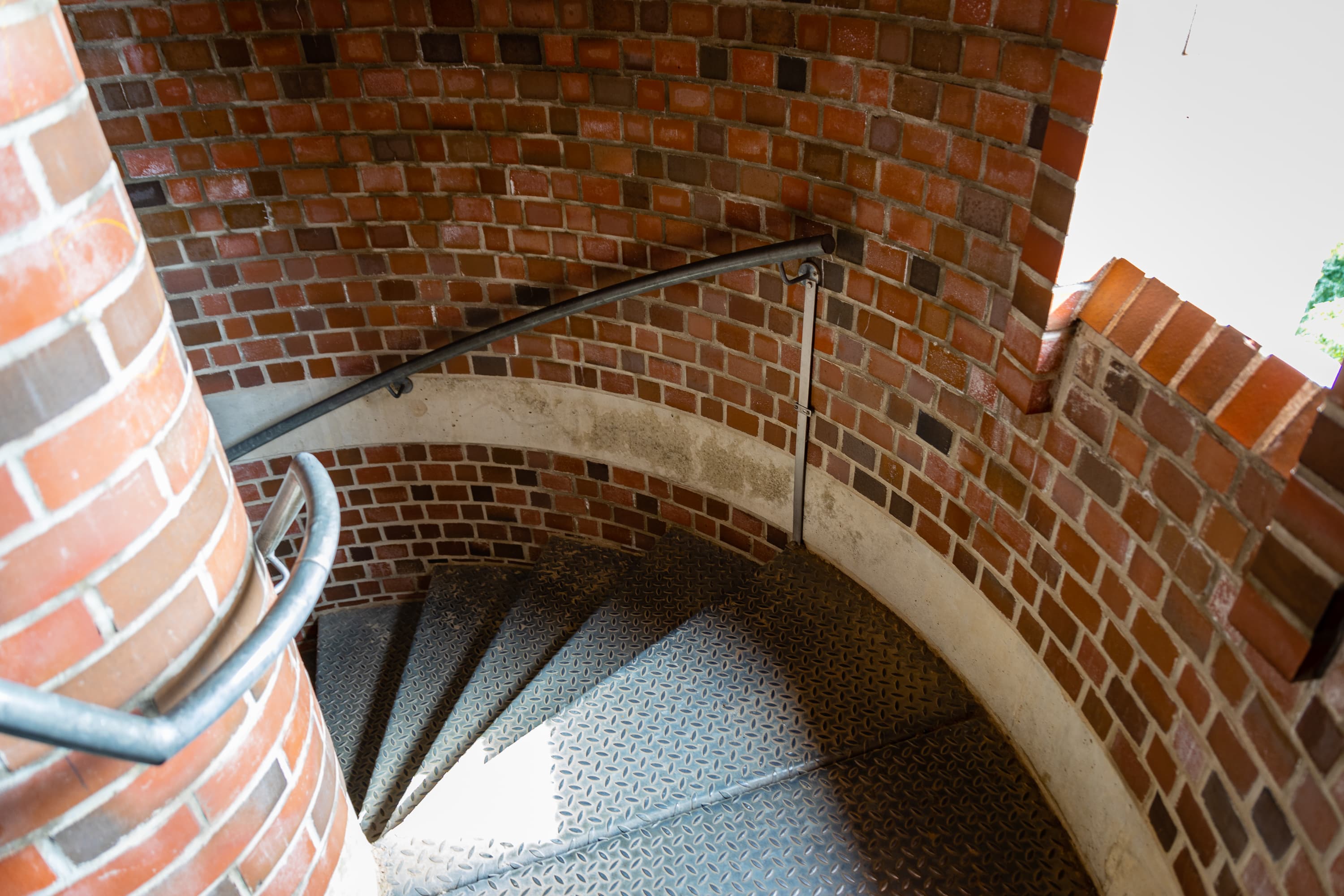 180 Stufen führen hinauf auf den Aussichtsturm