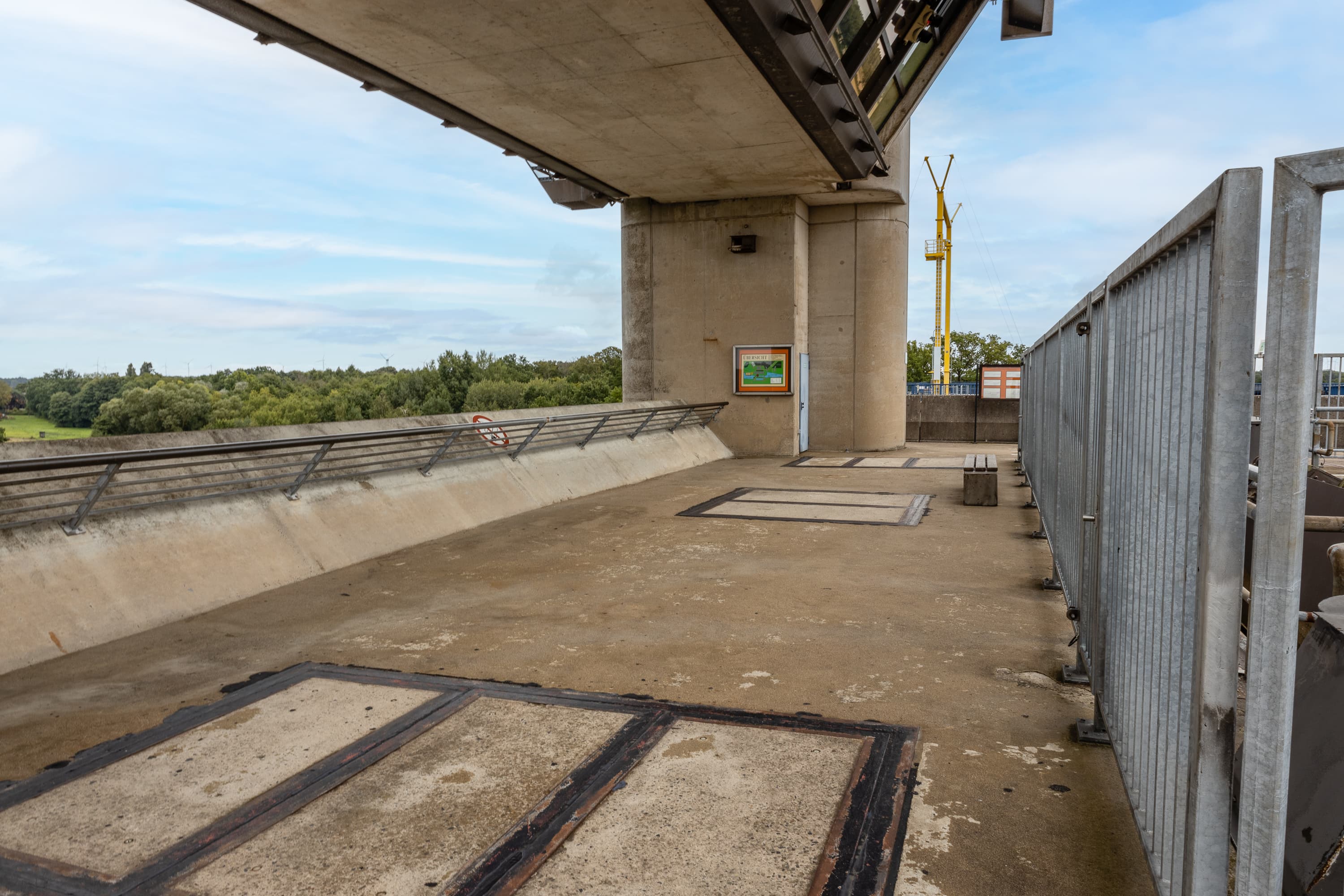 Toller Blick von der Besucherplattform der Schleuse Uelzen