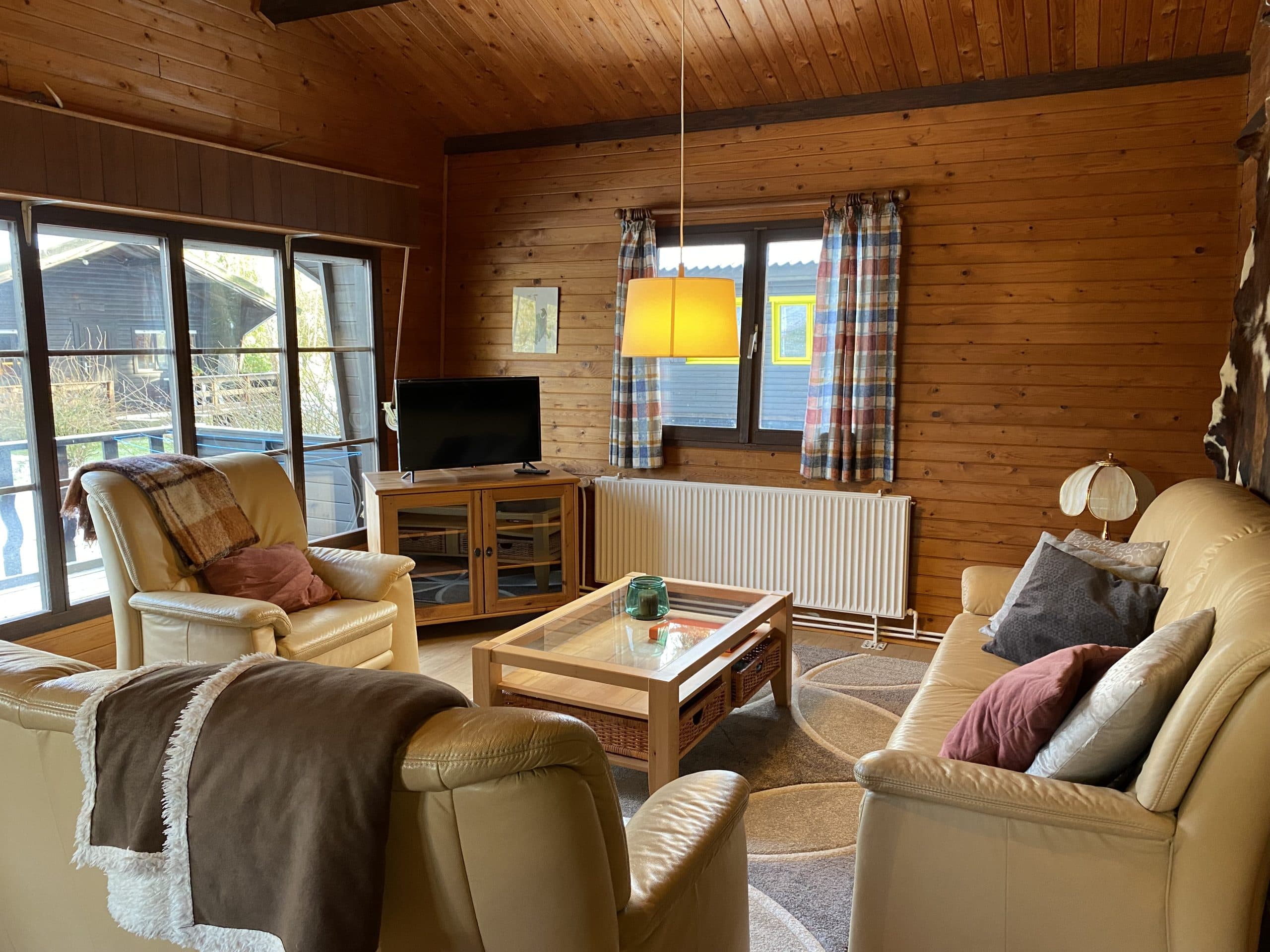 Heidegut Eschede Ferienhaus Dachsbau Wohnzimmer