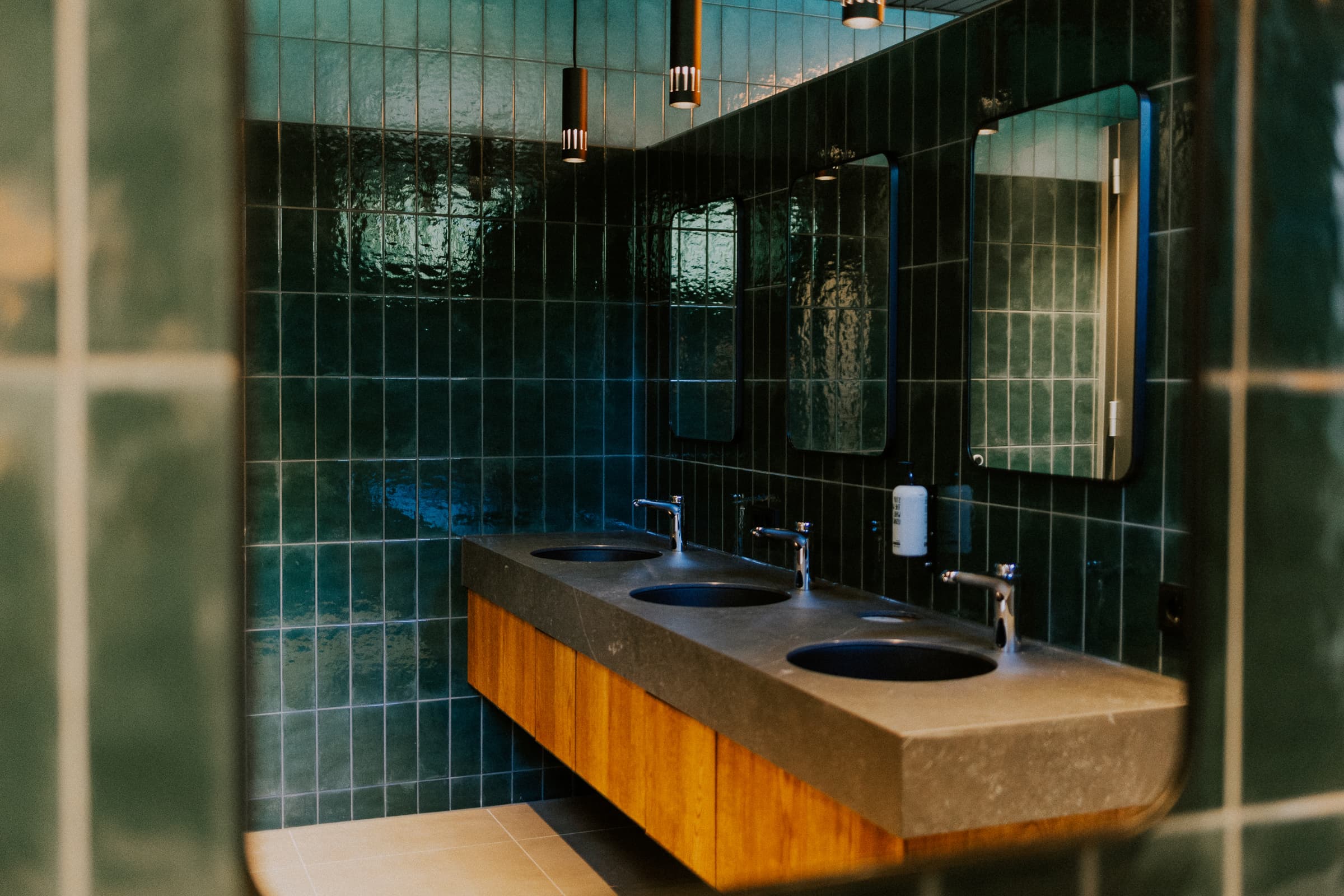 Badezimmer auf dem Wildwood CAmpingplatz lüneburger heide