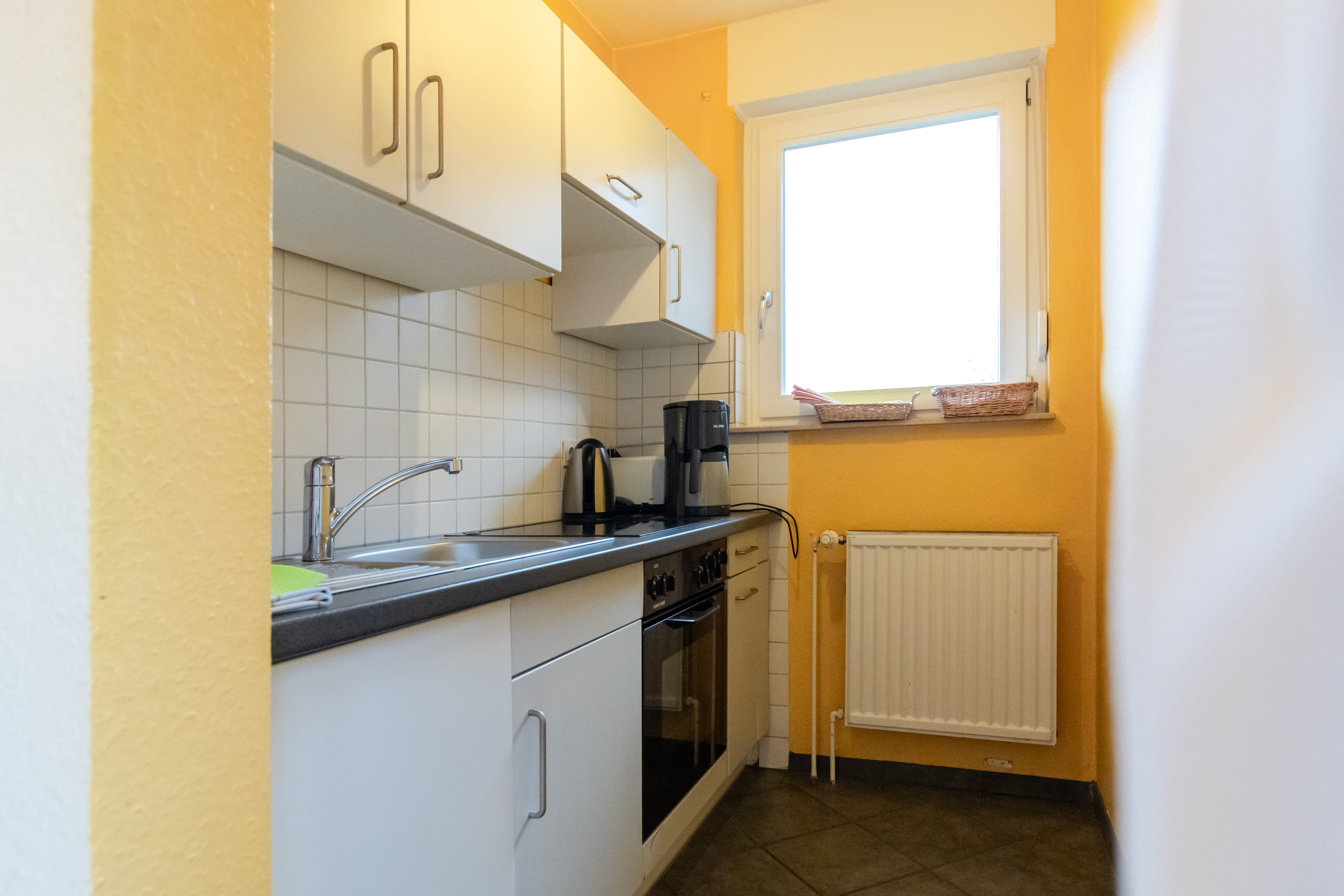 Küchenzeile Ferienwohnung Weihe Kaffeemaschine