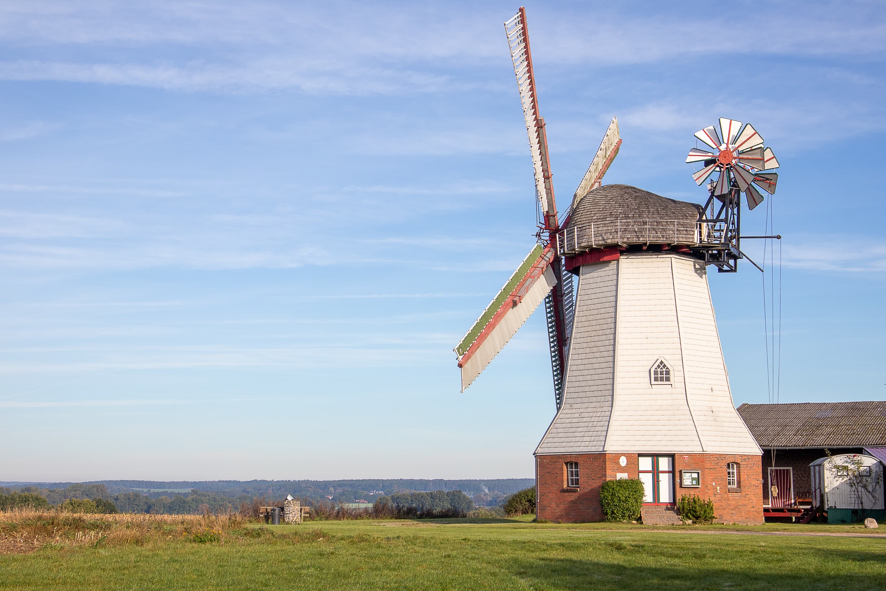 Historische Windmühle in Eyendorf bei Salzhausen