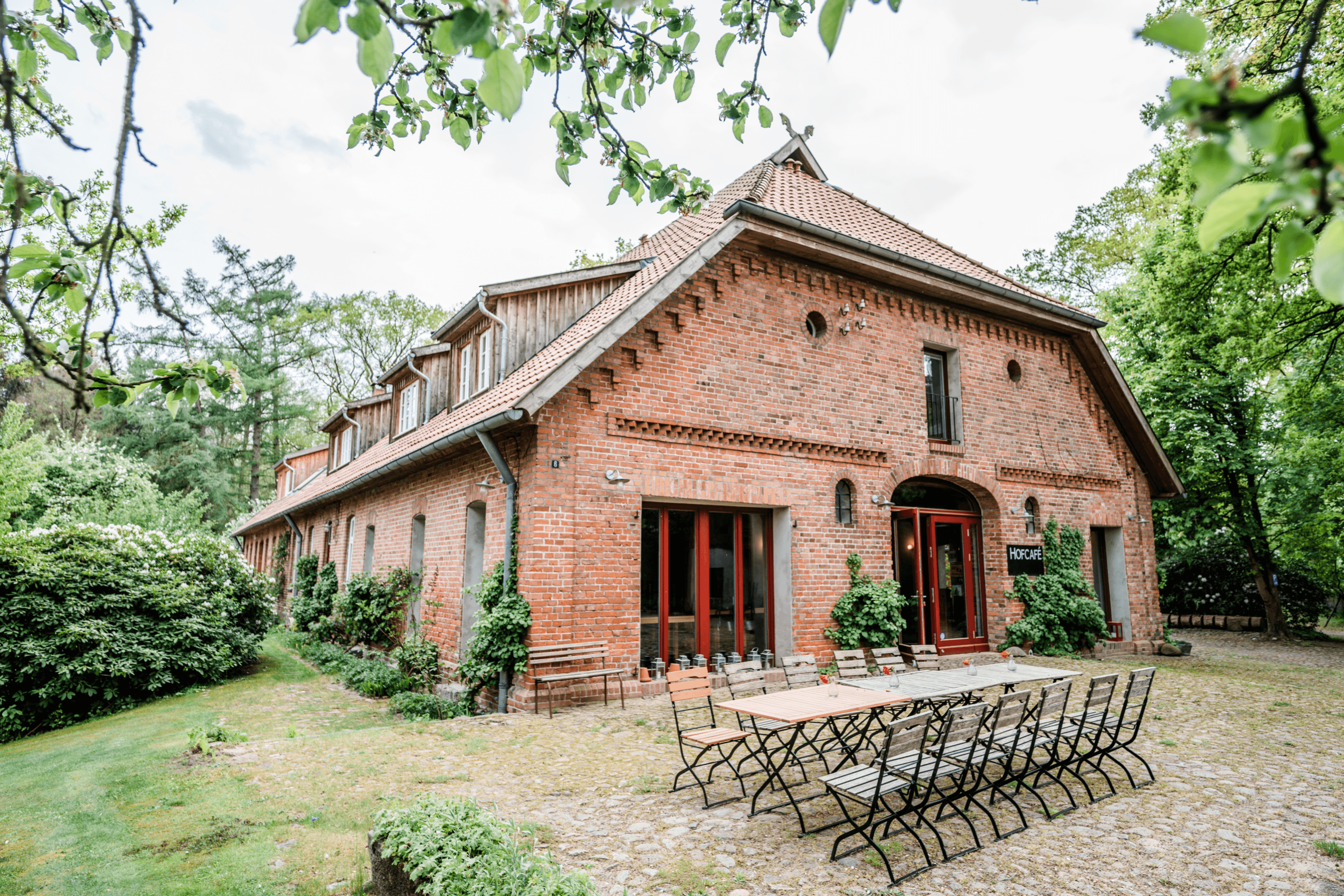 Winkelhof Haupthaus mit Ferienwohnungen und HOFcafé Müden Örtze