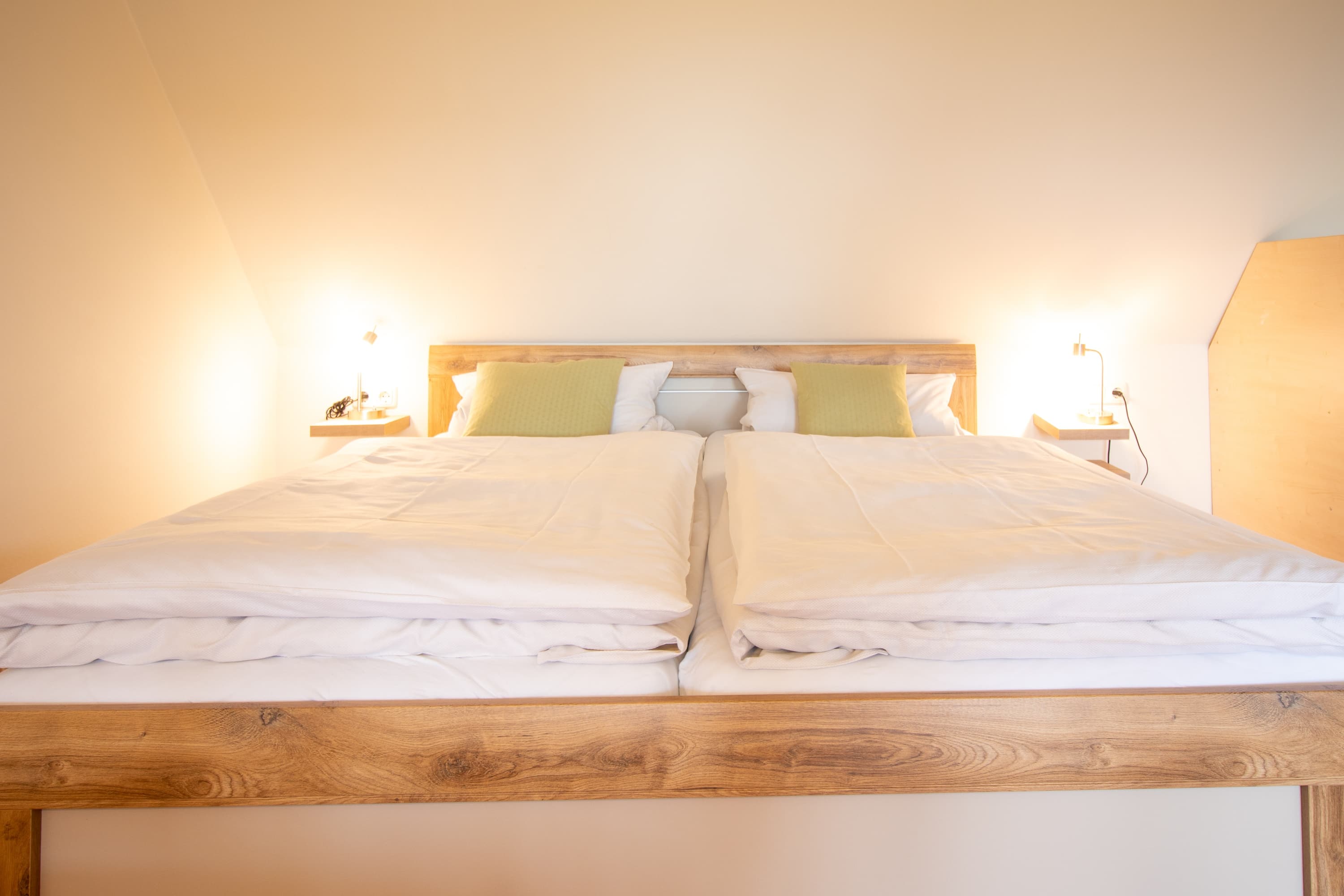 Gemütliches Doppelbett Ferienwohnung Haus Otte