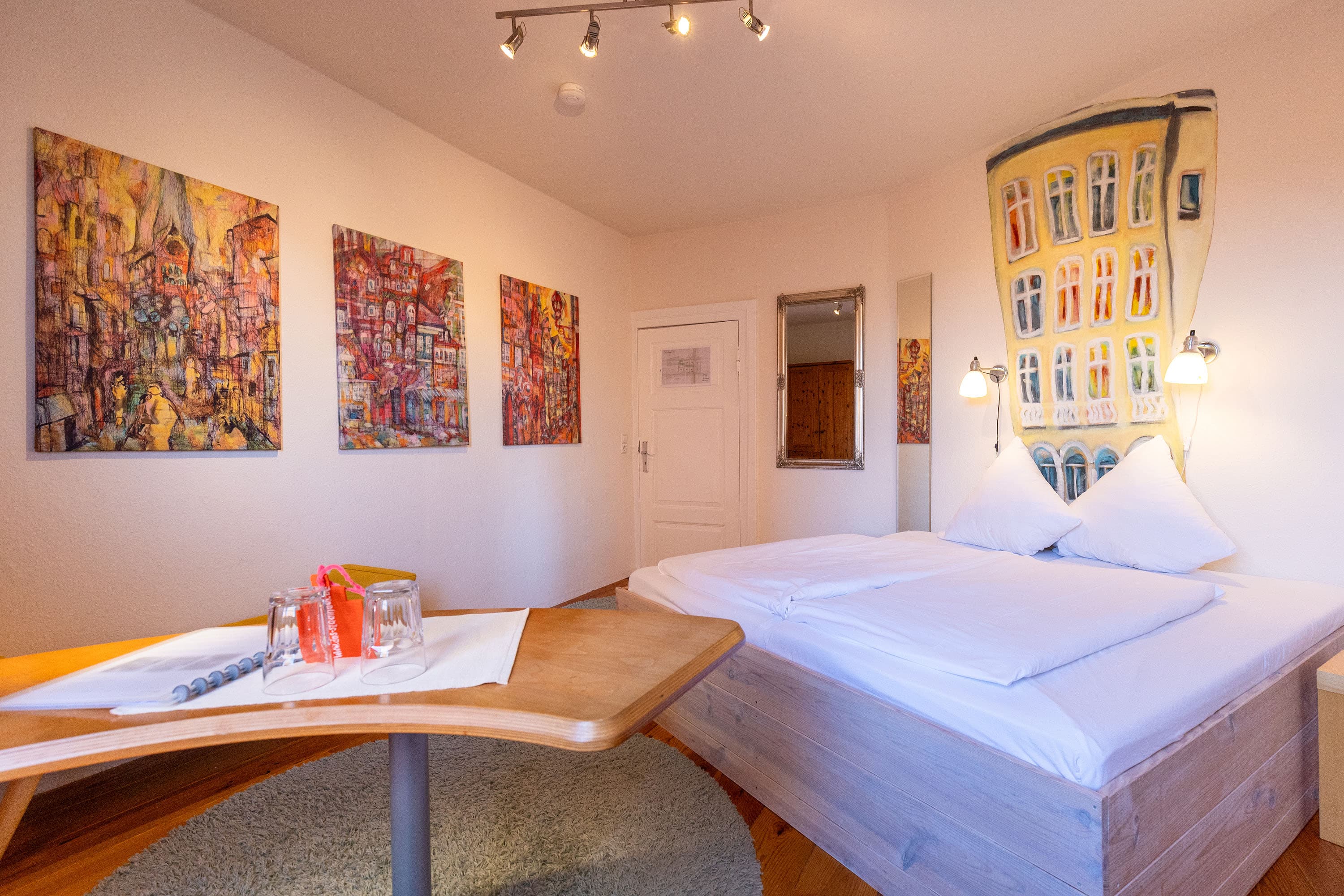 Das günstigste Hotel in Lüneburg in bester Lage ist das Hotel Stadthaus