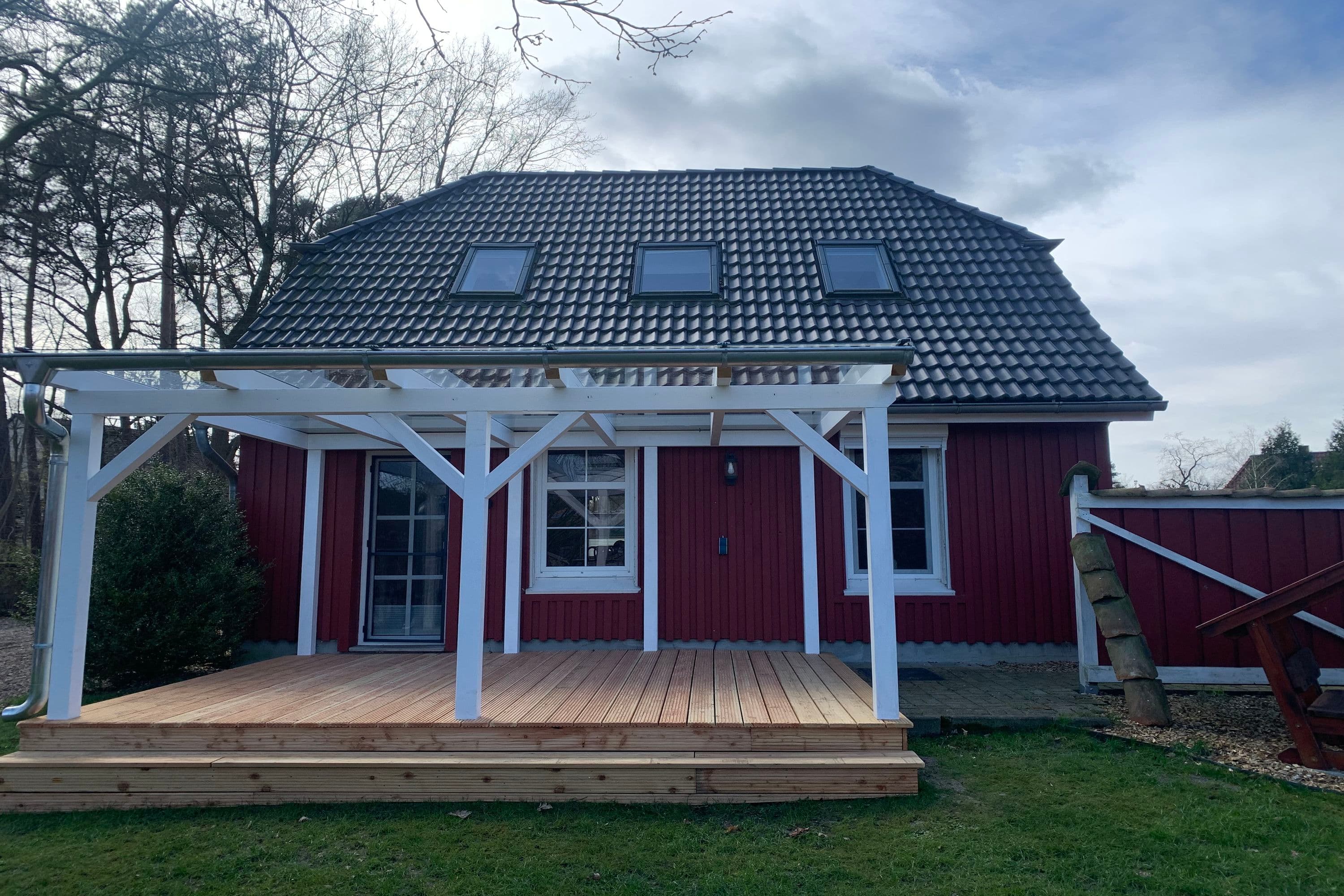 Terrassenüberdachung am Ferienhaus Lütt hus