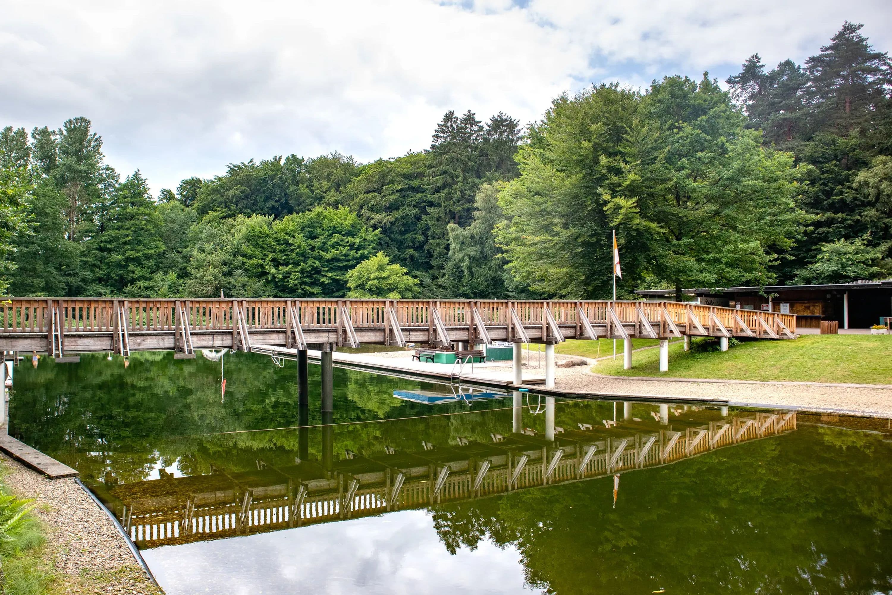 Naturschwimmbad ohne chemische Zusätze in Egestorf