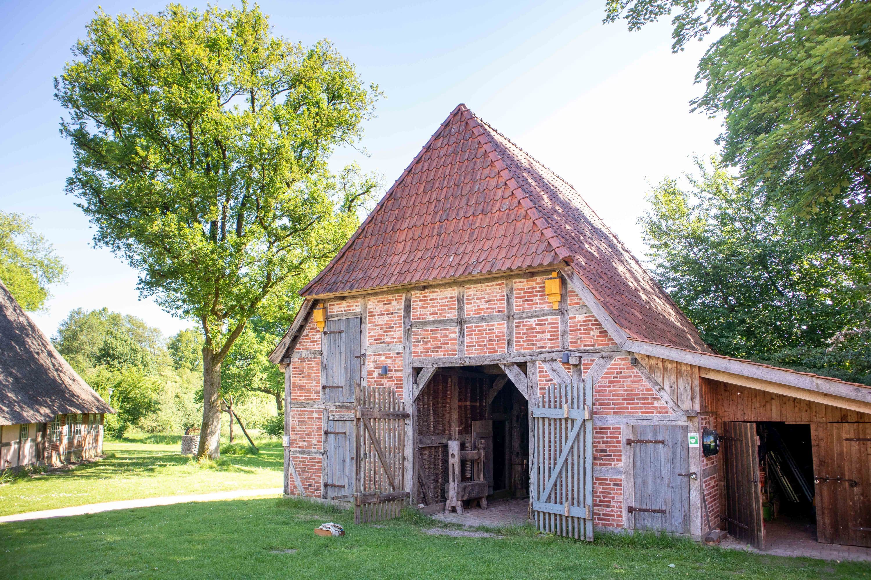 Durchfahrtsscheune im Museumdorf Seppensen