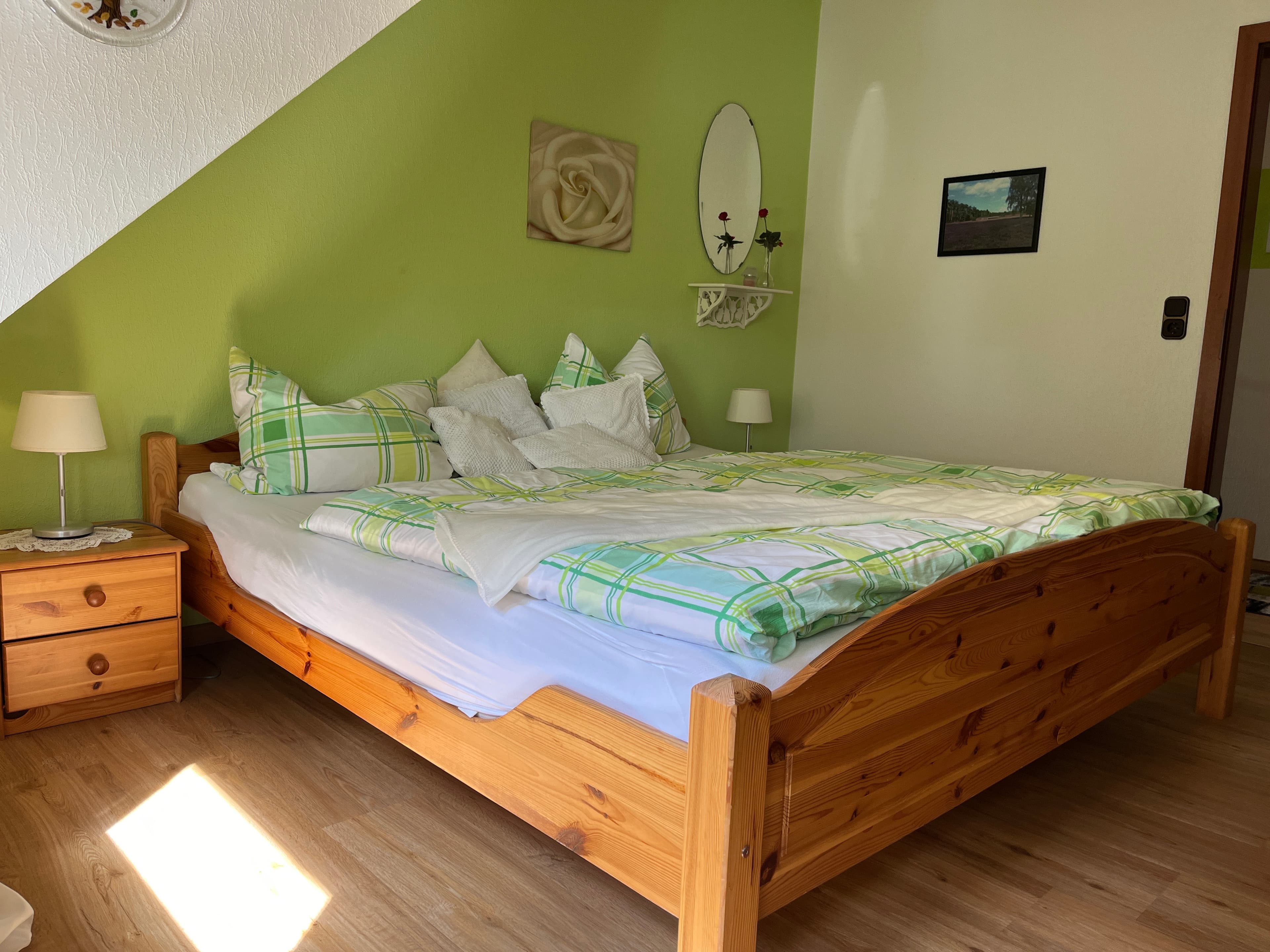Ferienwohnung Haus Wiesengrund in Bispingen Schlafzimmer oben