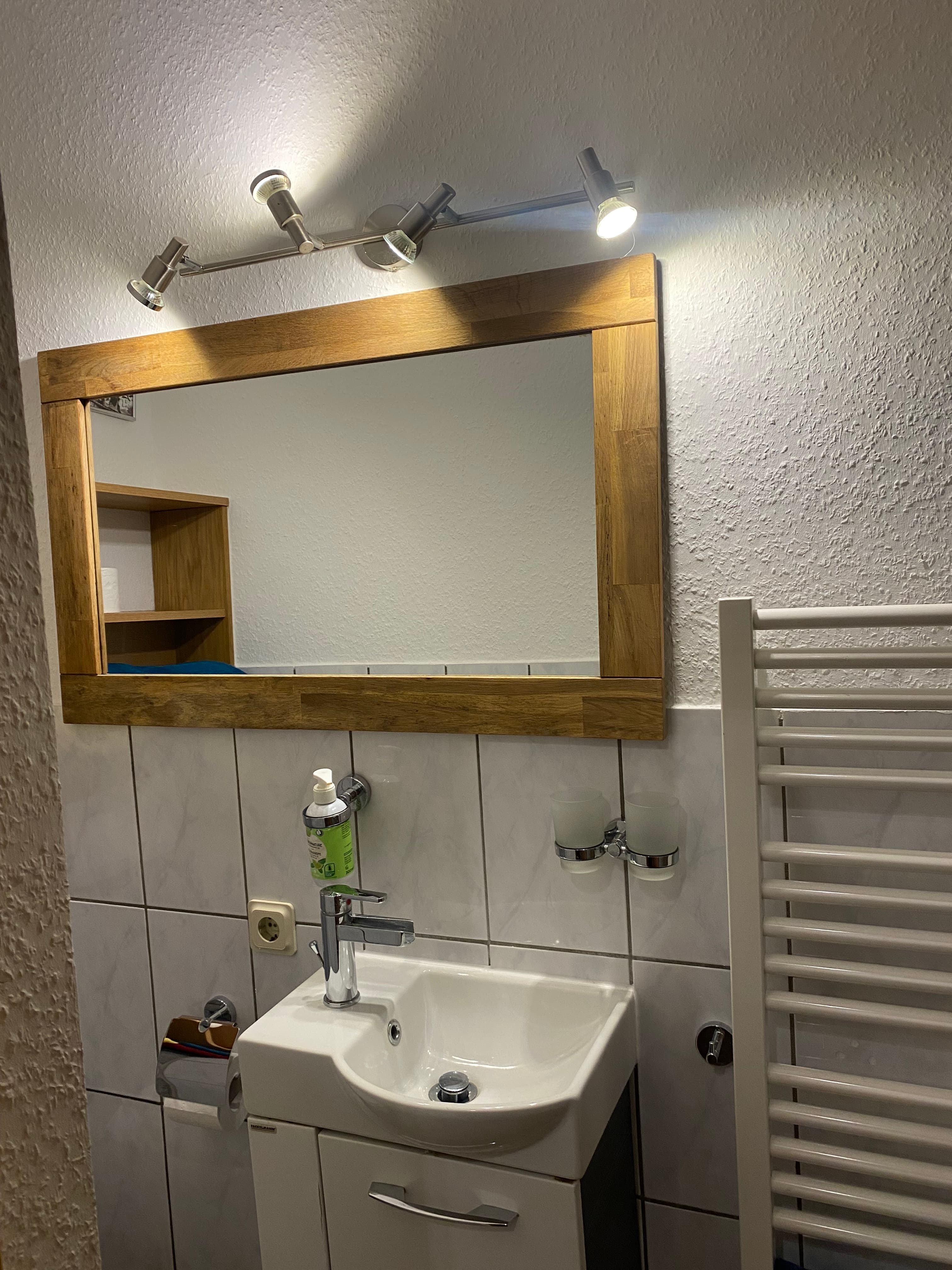 Neuland-Hof Spöring Ferienwohnung Roseneck Waschbecken