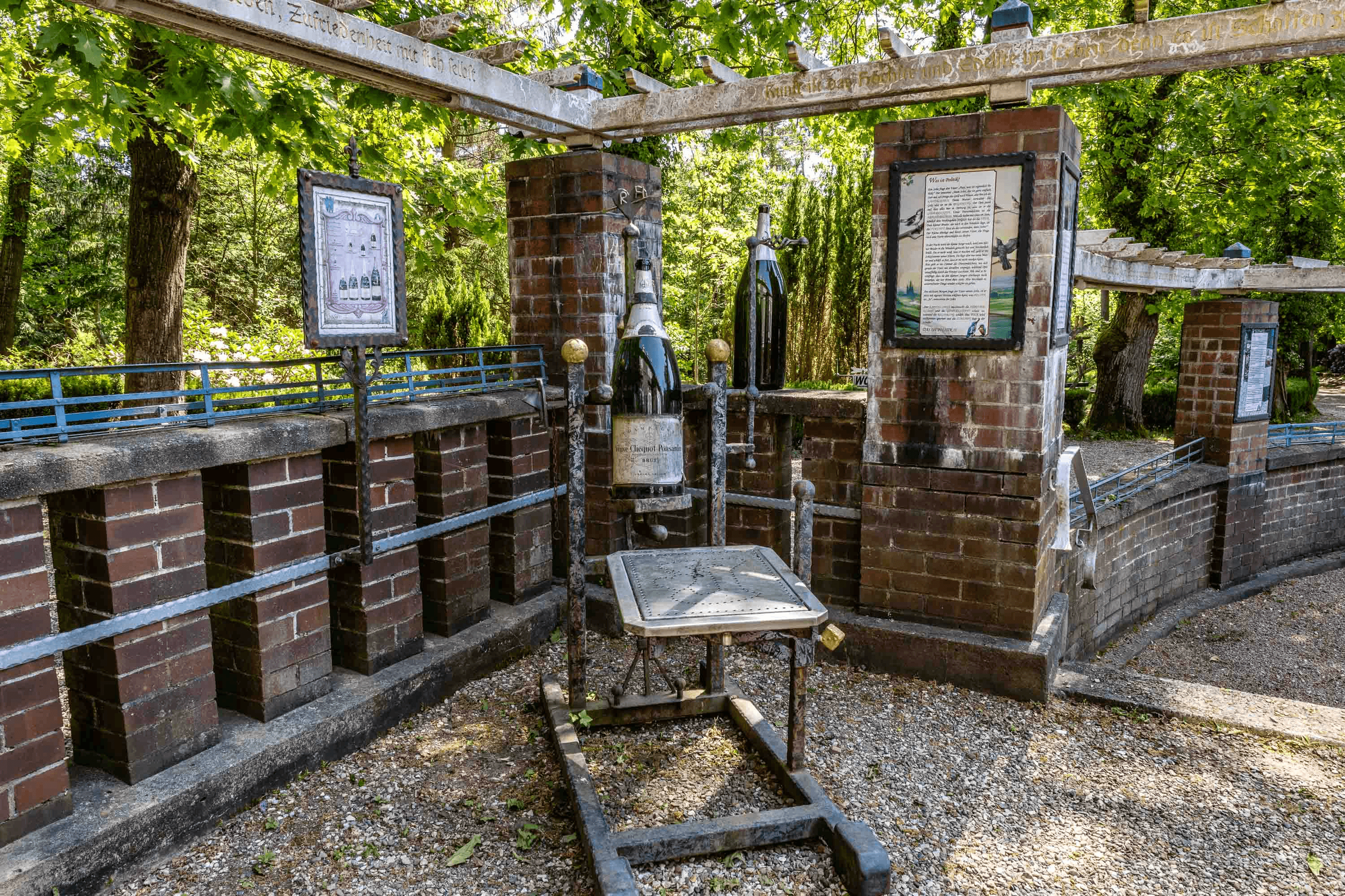 Im barocken Garten der Iserhatsche gibt es Champagner