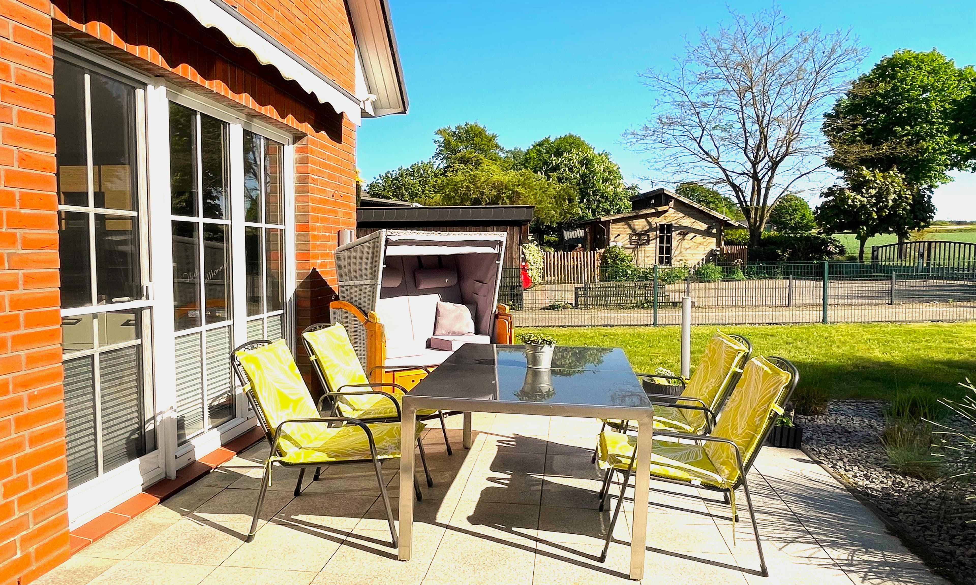 Ferienwohnung Auszeit Terrasse Dierkshausen