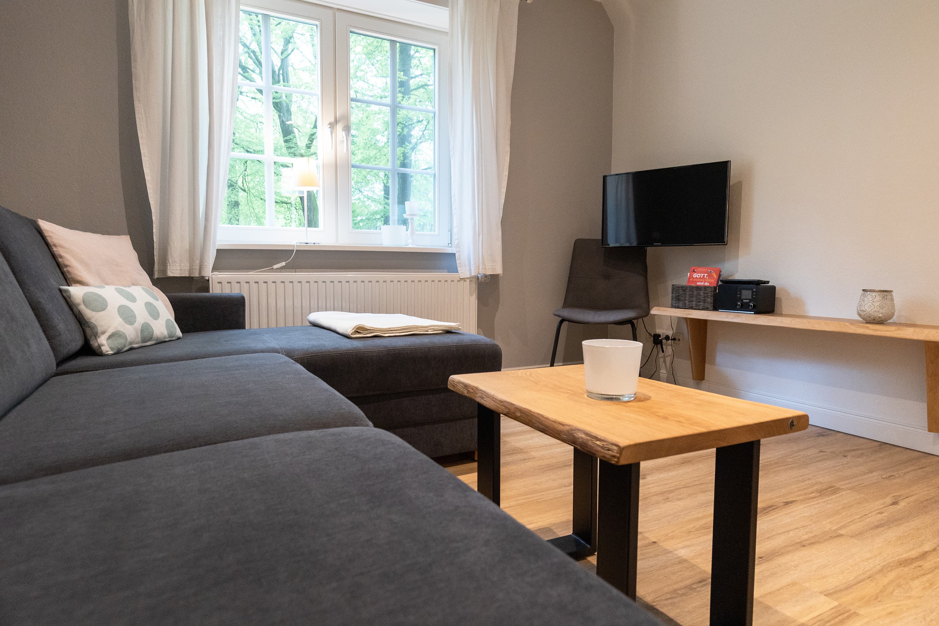 Wohnbereich in der Ferienwohnung Heidbrick auf dem Hof Bockelmann in Bispingen Lüneburger Heide