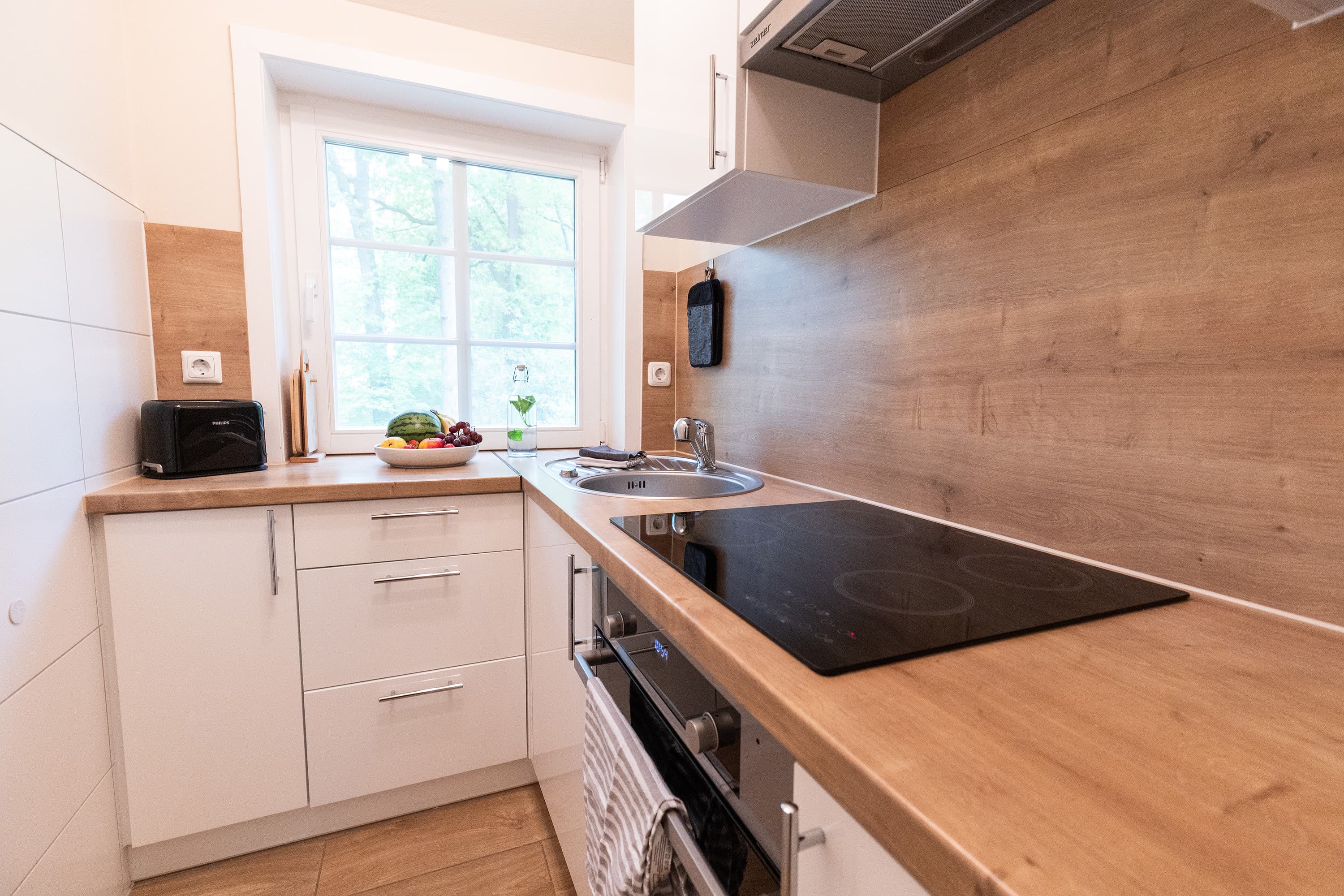 Küche in der Ferienwohnung Osterhoop auf dem Hof Bockelmann in Bispingen Lüneburger Heide