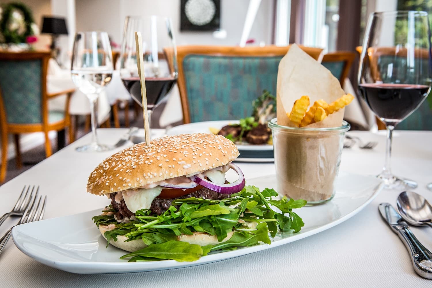 Burger Essen im VitalHotel Ascona in Bad Bevensen