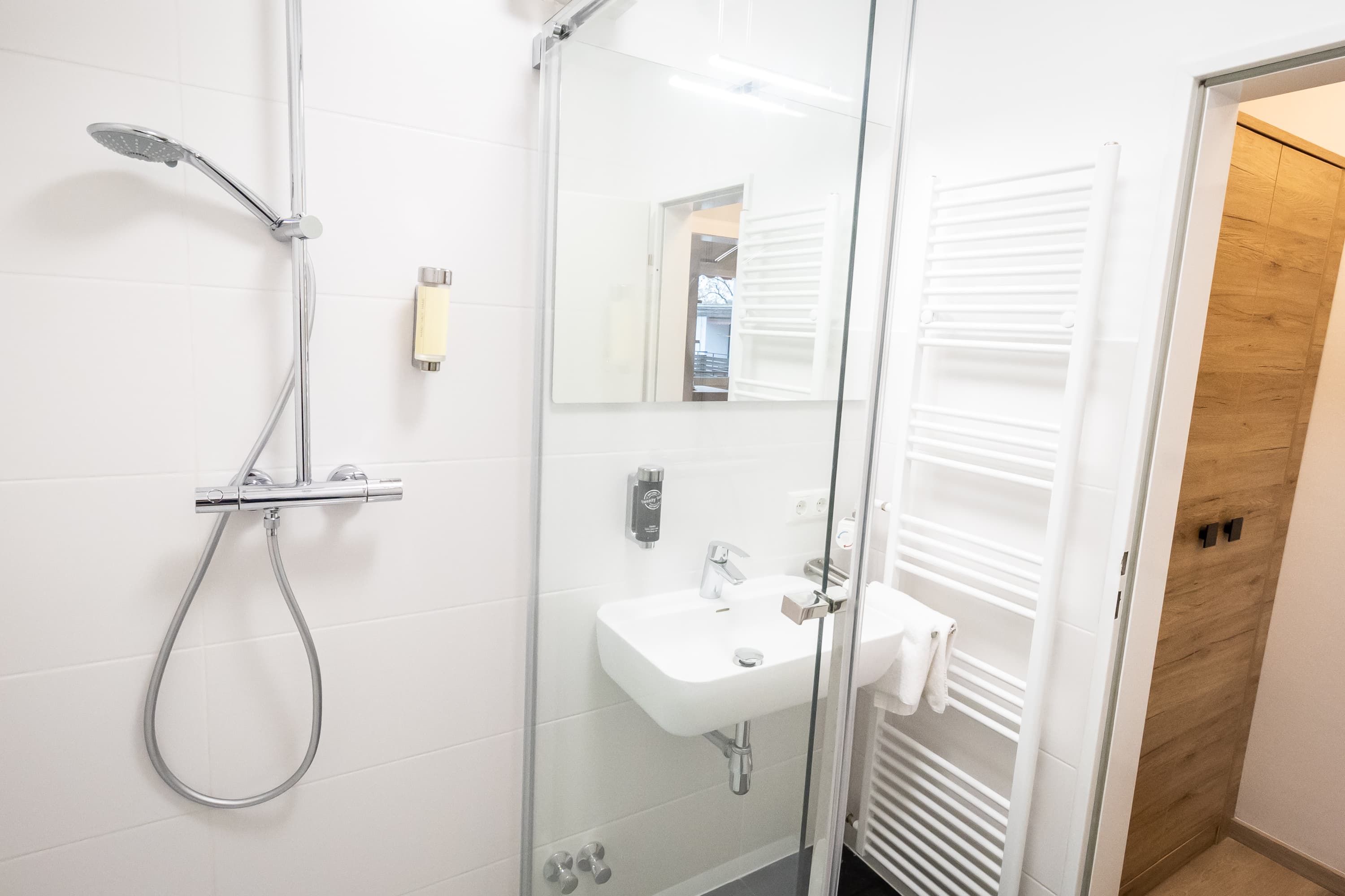 Junior Suite Badezimmer im VitalHotel Ascona in Bad Bevensen