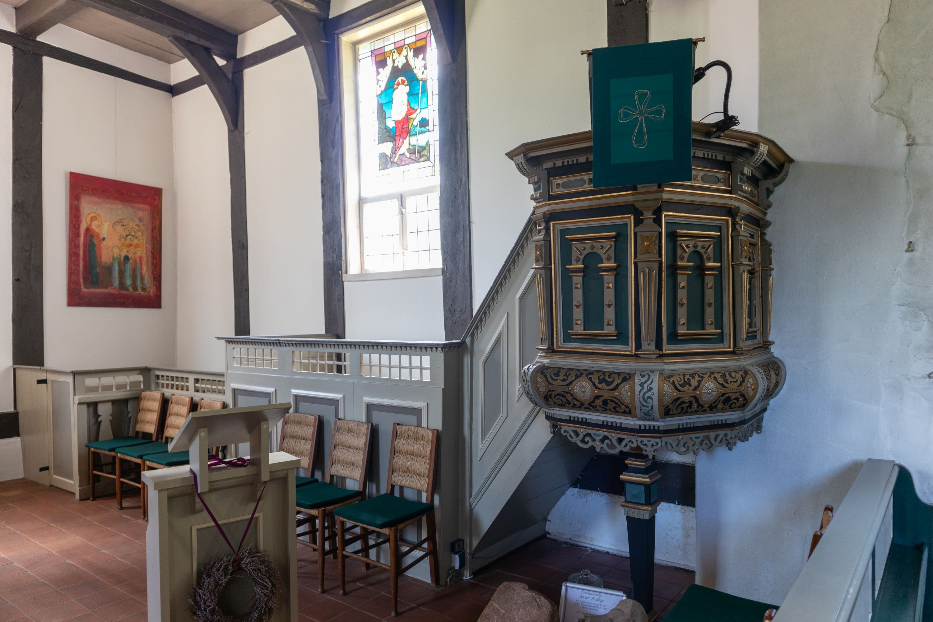 St. Magdalenen Kirche in Undeloh von innen