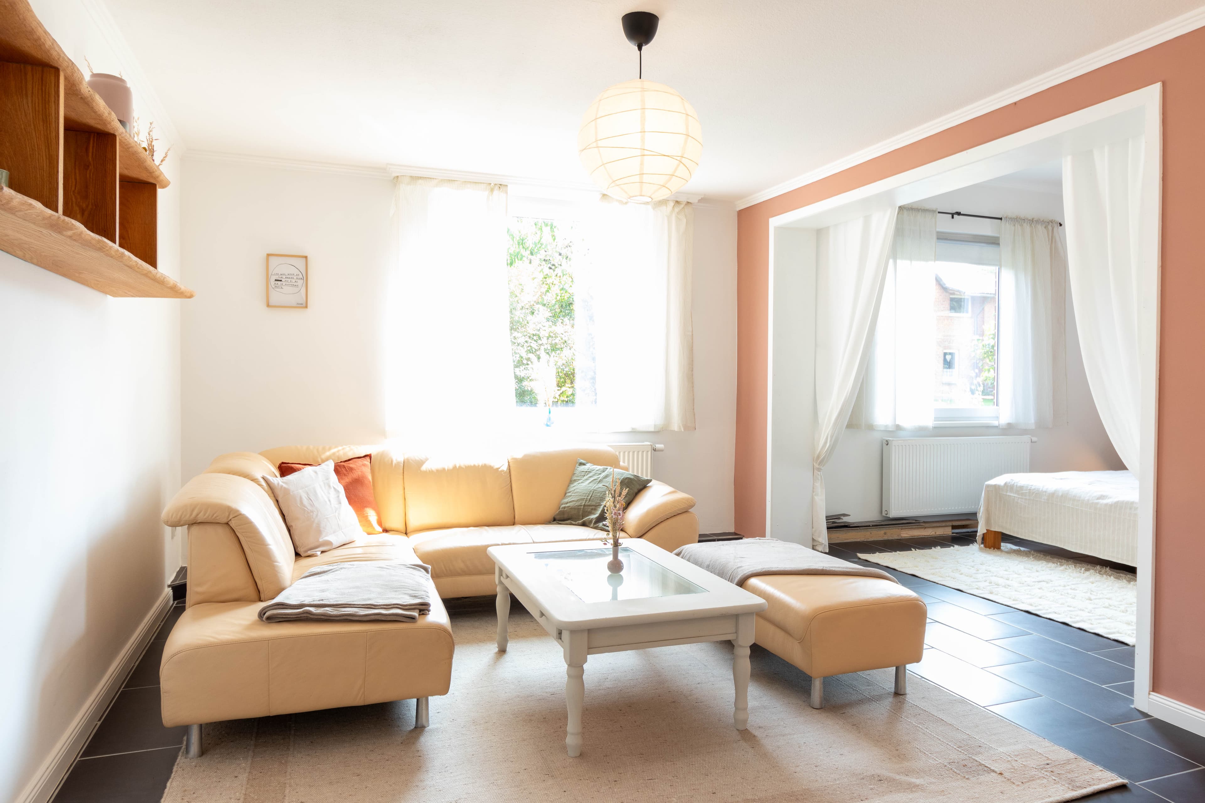 Durchgangswohnzimmer in der Ferienwohnung Stellah in der Lüneburger Heide