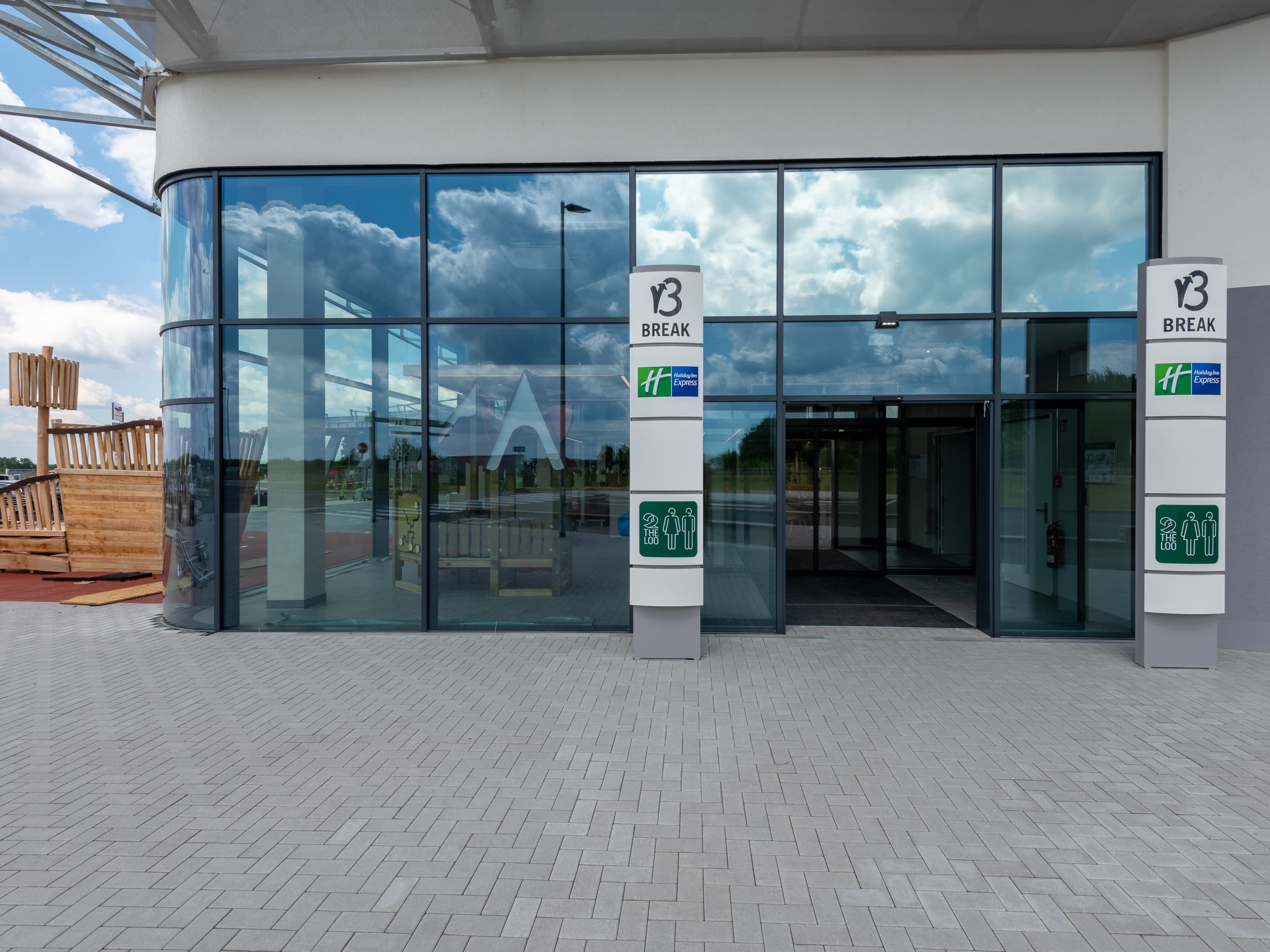 Glaswand, Eingang, Tür