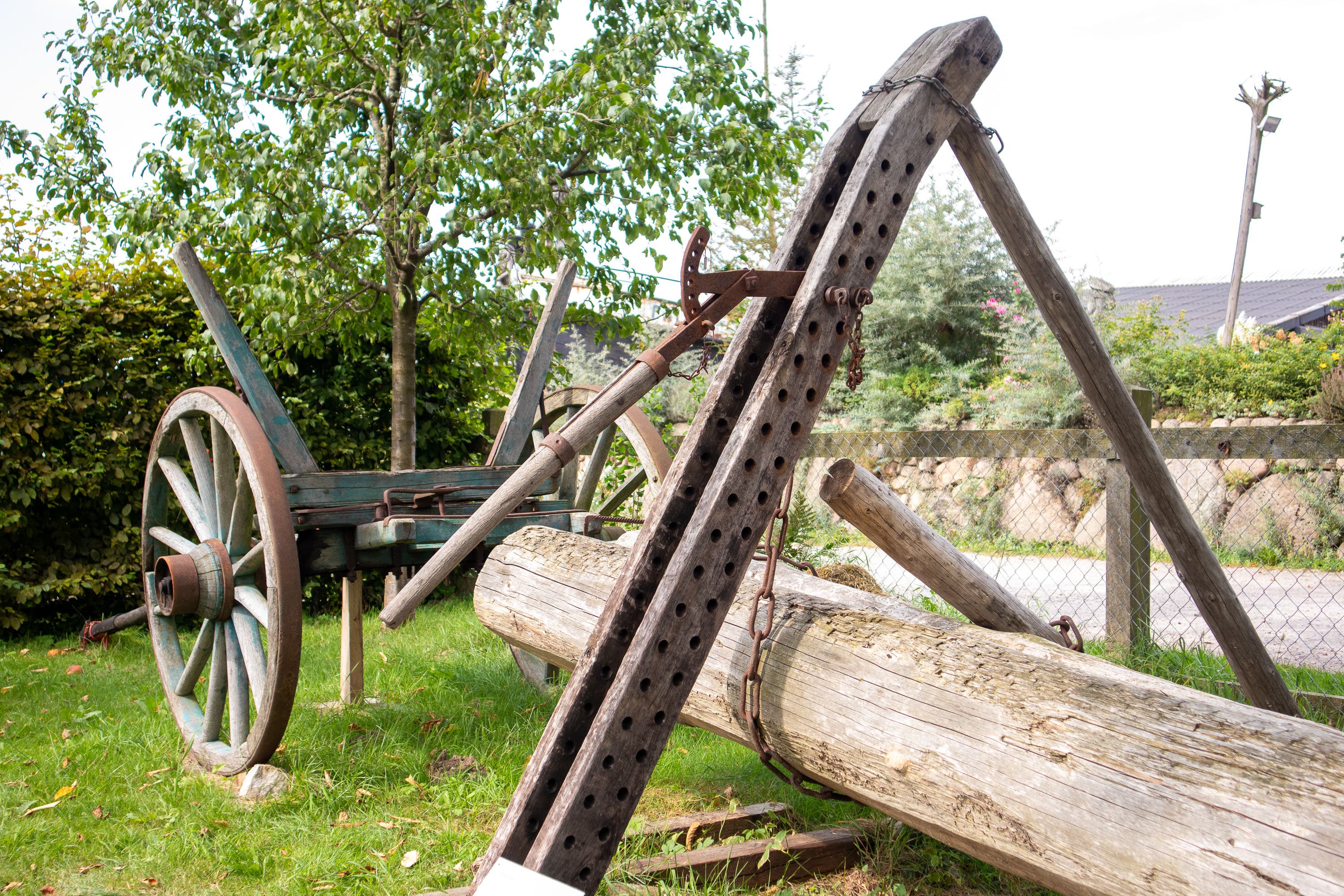 Hebelade zum Anheben ganzer Baumstämme in der Museumsstellmacherei Langenrehm