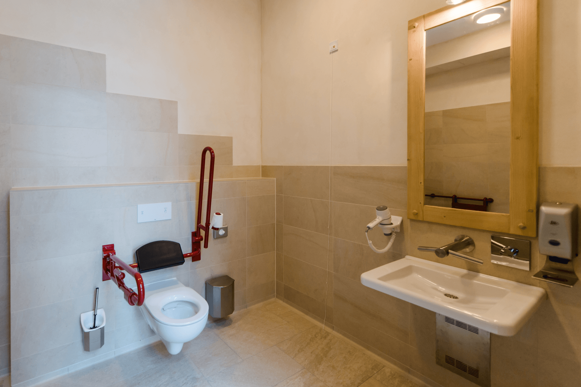 der campingpark südheide hat barrierefreie bädercampingpark südheide has barrier-free bathroomscampingpark südheide har barrierefri badeværelsercampingpark südheide heeft drempelvrije badkamers