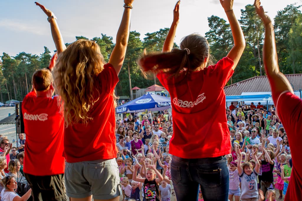 Kinder animation im südsee camp campingplatz lüneburger heide