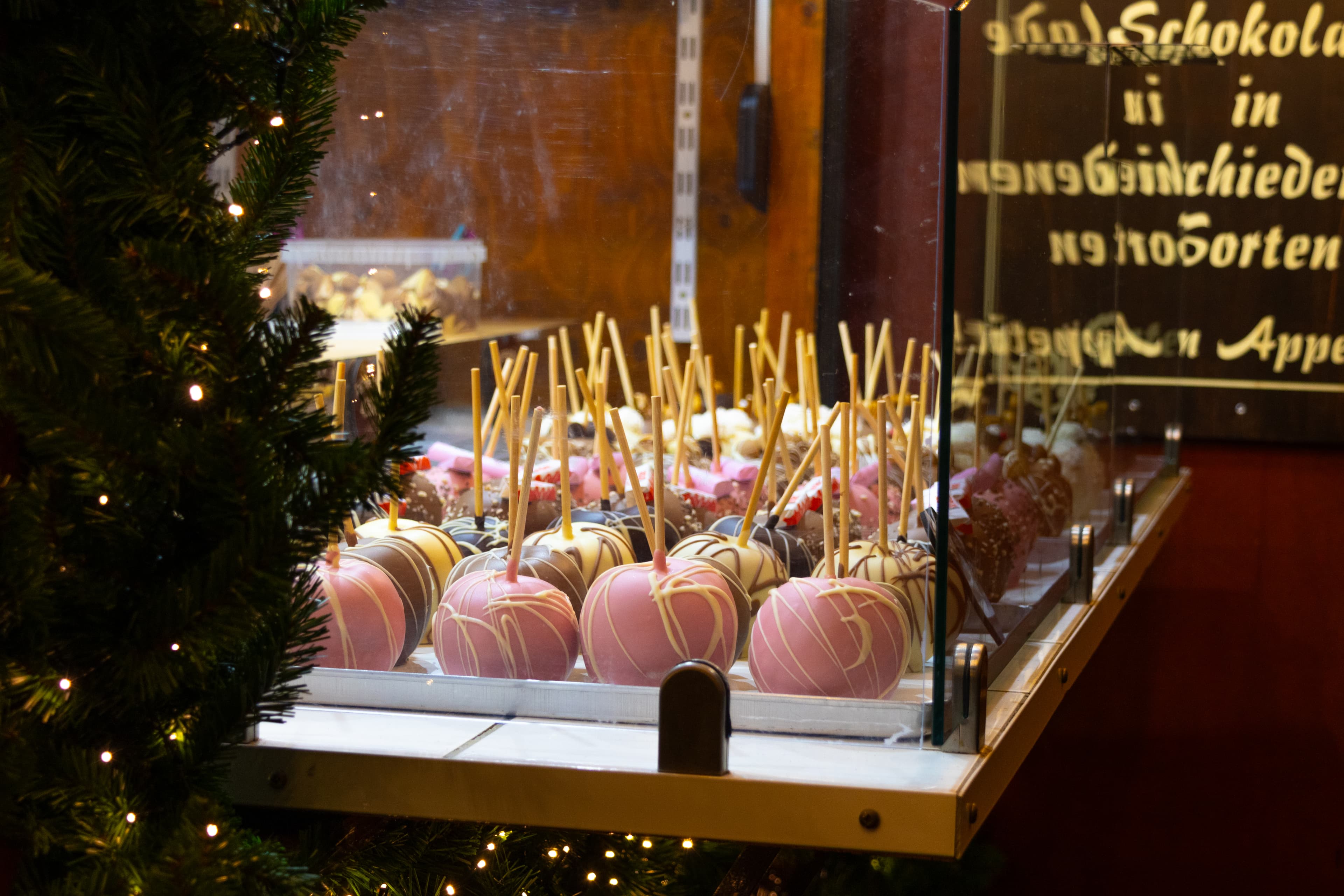Leckereien auf dem Weihnachtsmarkt Lüneburg