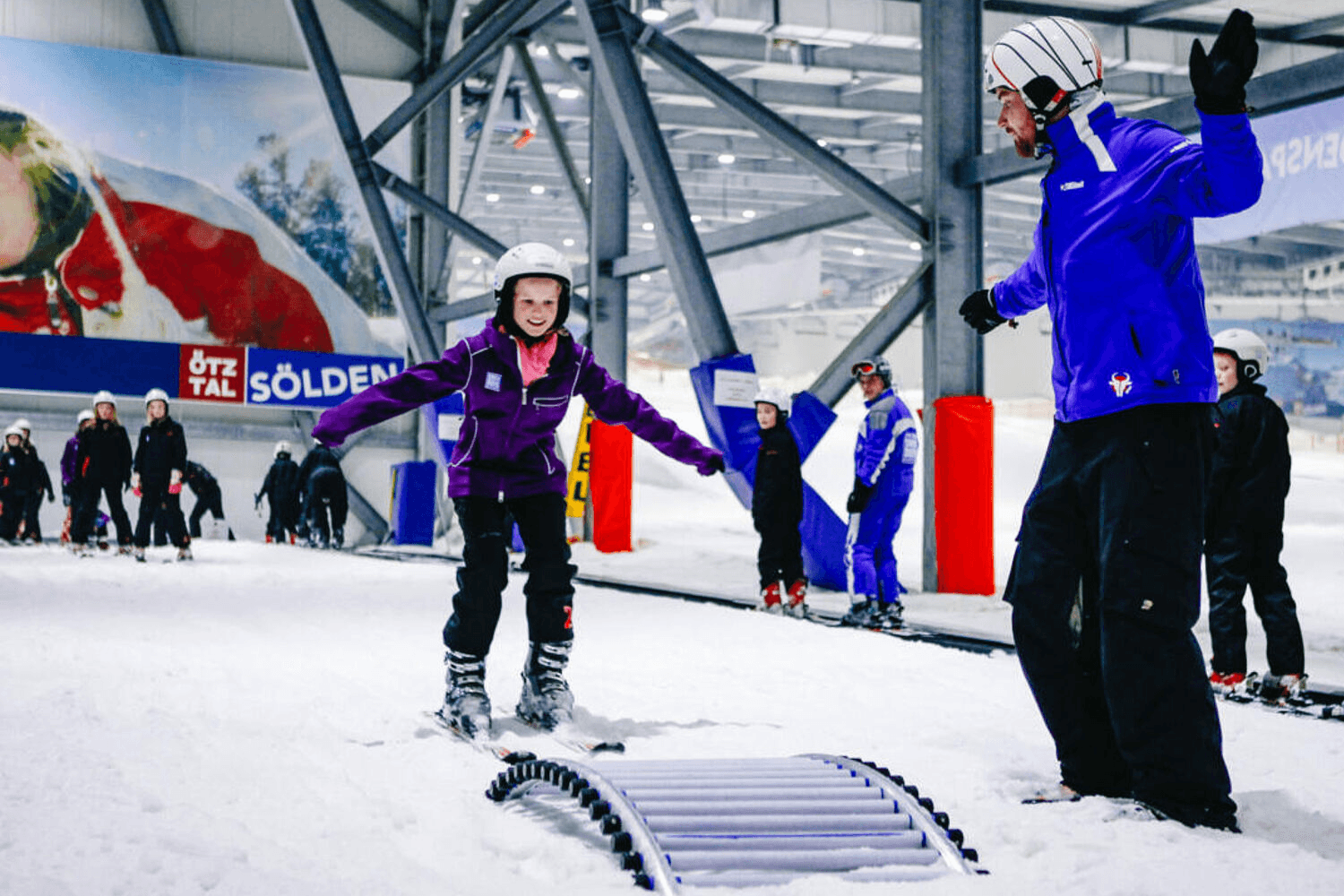 man kann ski kurse buchen in der skihalle snowworld bispingen