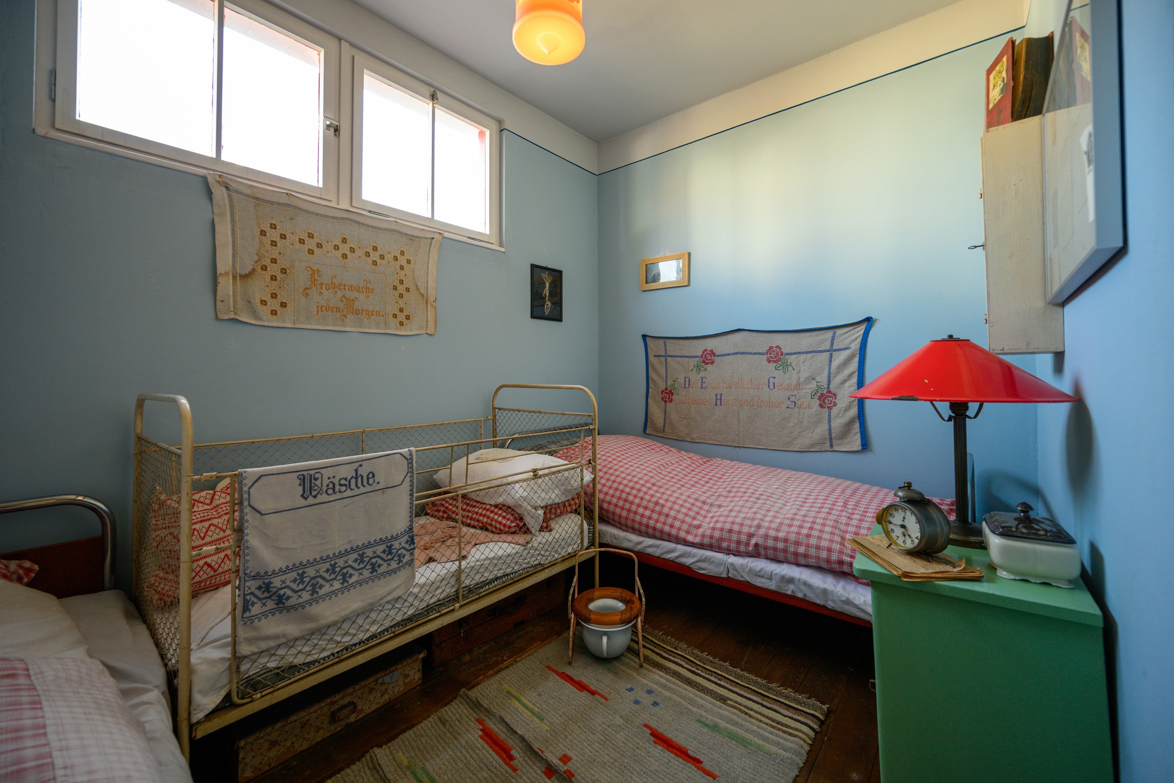 Eingerichtetes Zimmer im Otto Haesler Museum in CelleFurnished room in the Otto Haesler Museum in CelleMøbleret værelse i Otto Haesler-museet i CelleGemeubileerde kamer in het Otto Haesler Museum in Celle