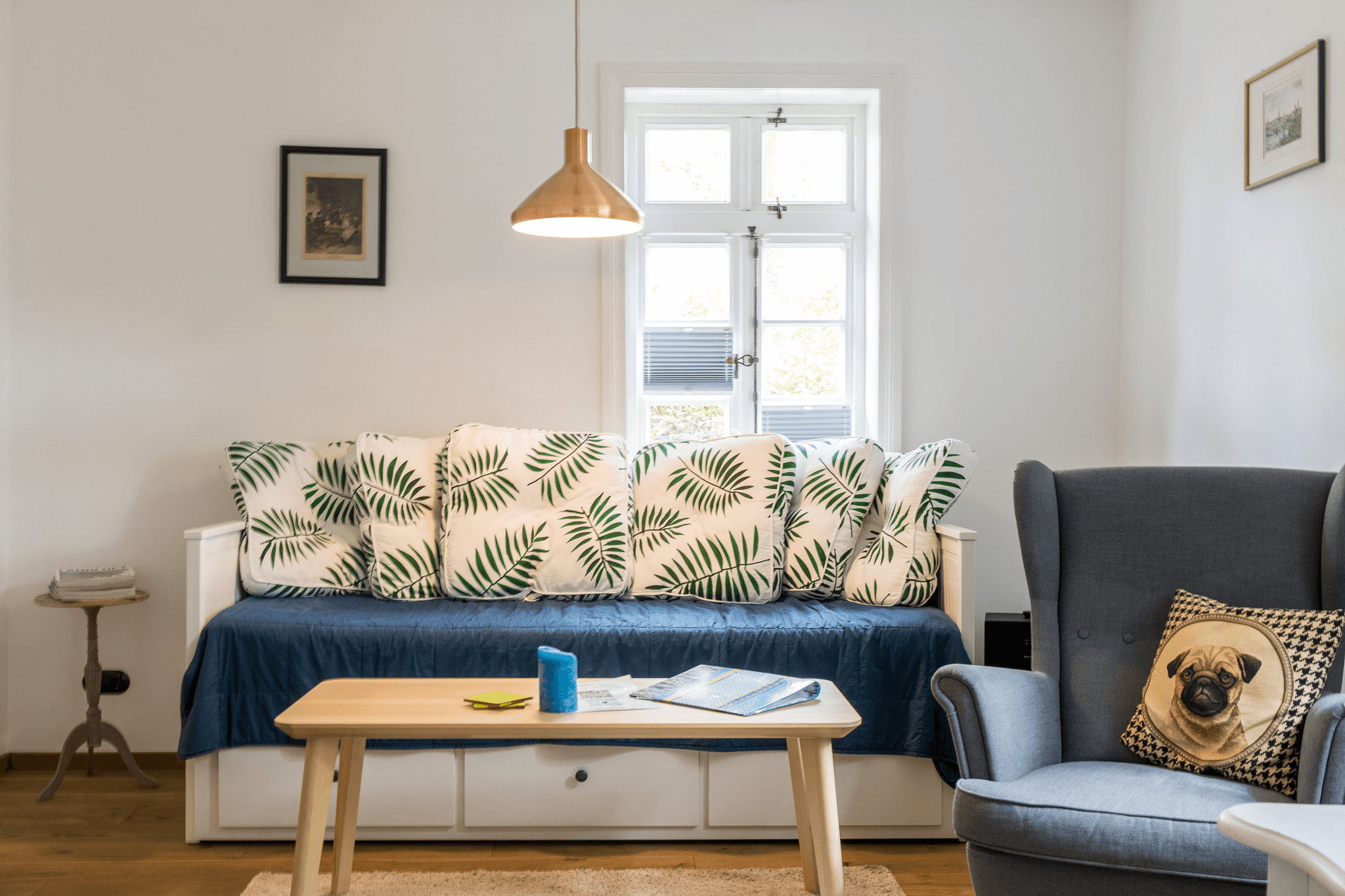 gemütliches Wohnzimmer in der Ferienwohnung Kaminzimmer in Müden