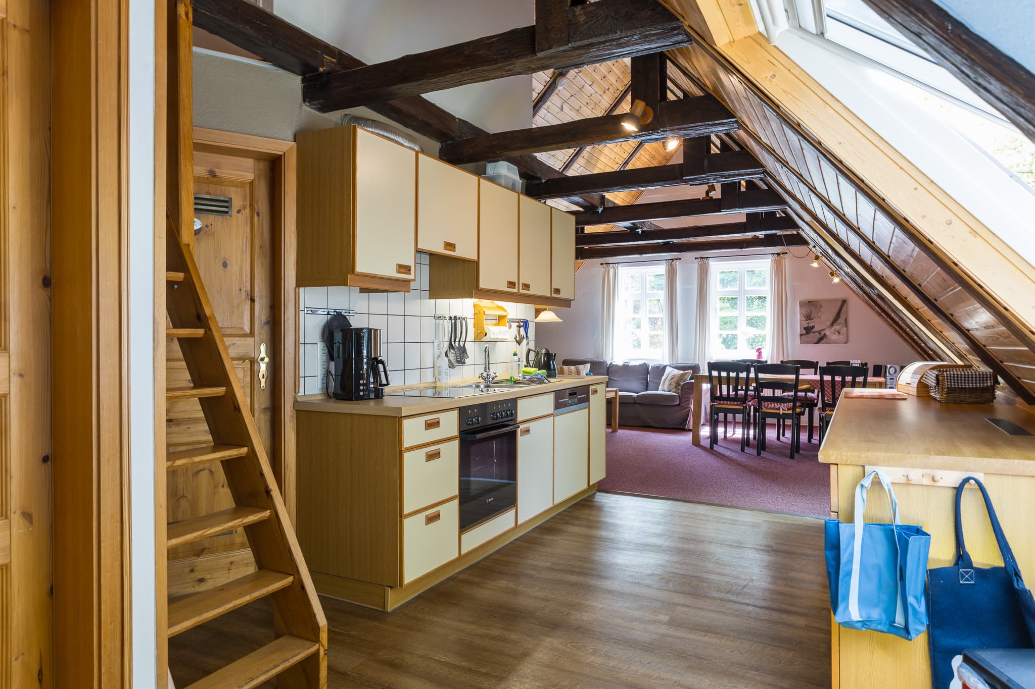 Küche in der Ferienwohnung Heuboden in Müden