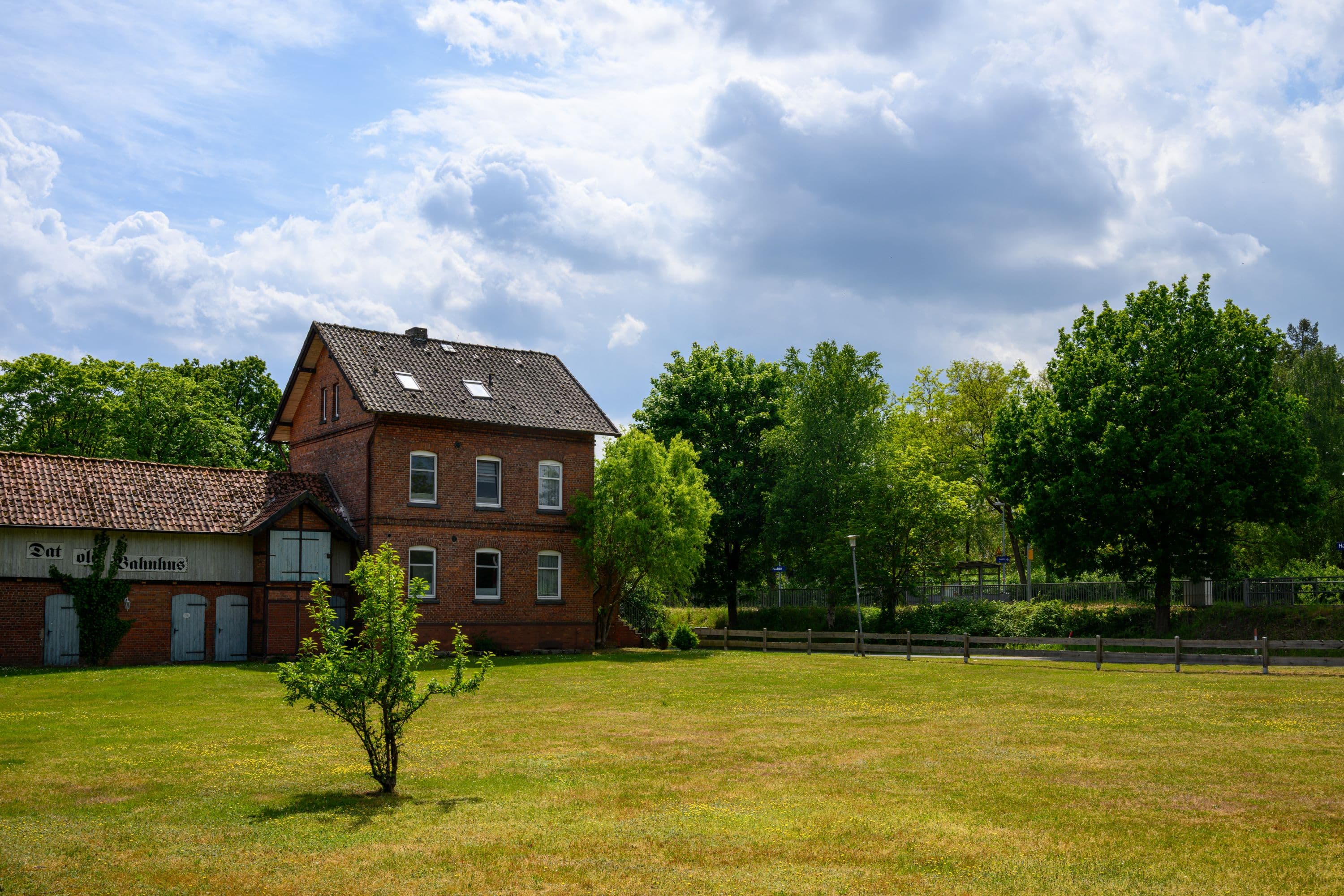 Bahnhofsgebäude in Handeloh am Bahnhof