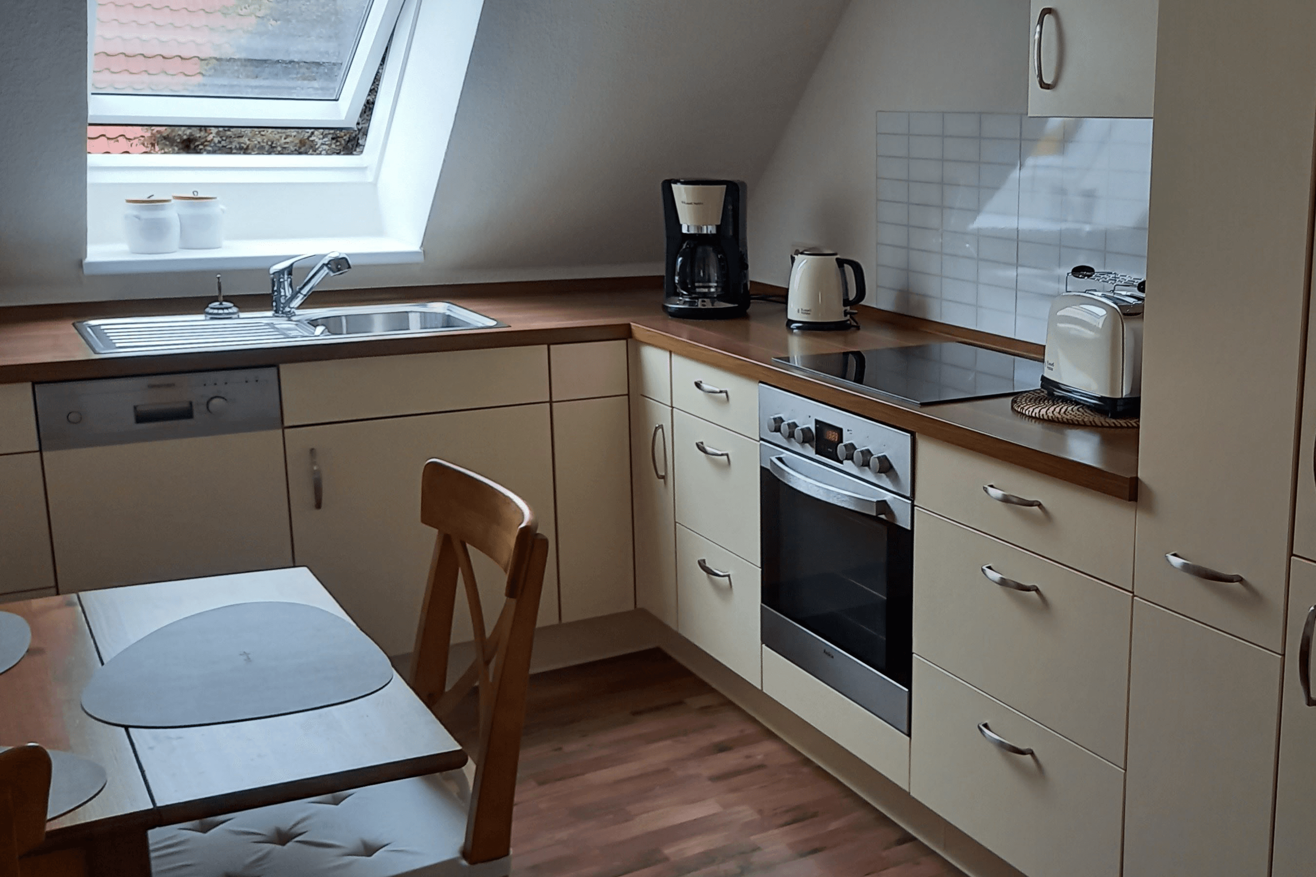 Küche in Nolte's Ferienwohnung Bröckel