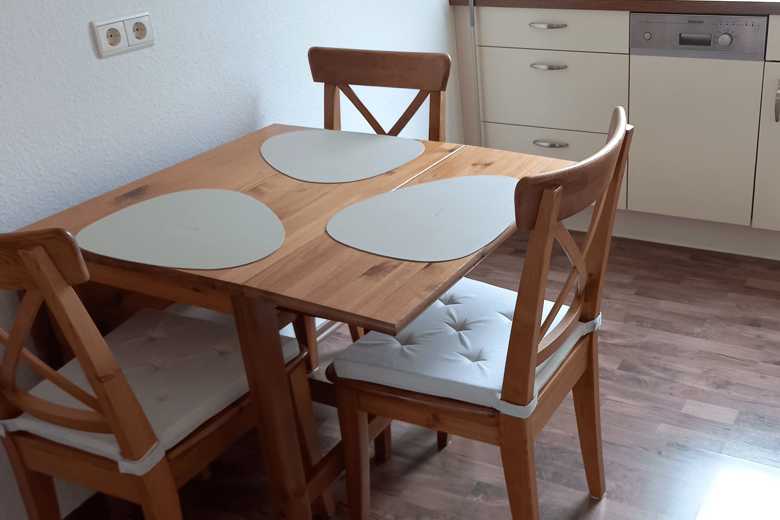 Küche in Nolte's Ferienwohnung Bröckel