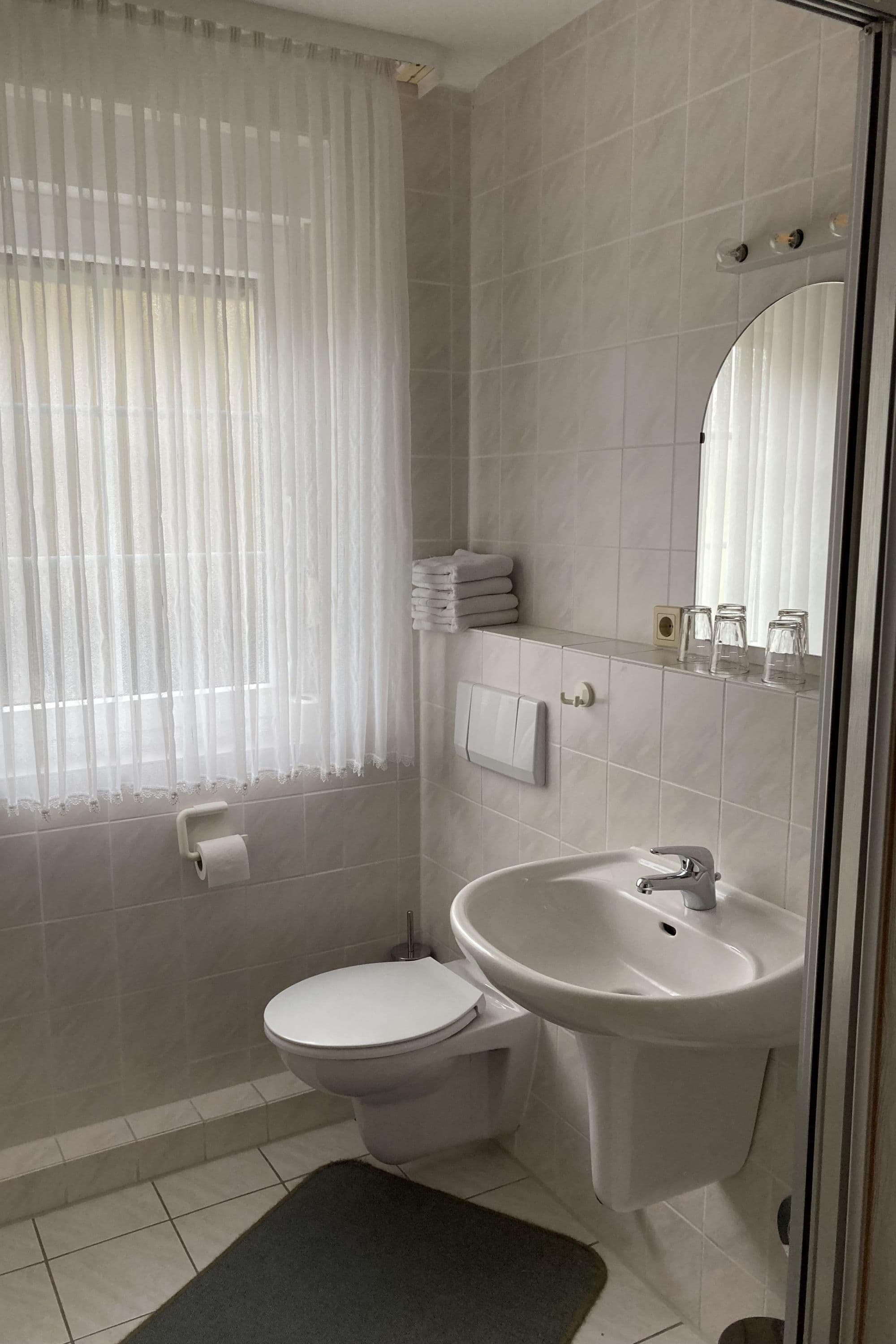 Badezimmer in der Ferienwohnung zum Becklinger Holz Bergen