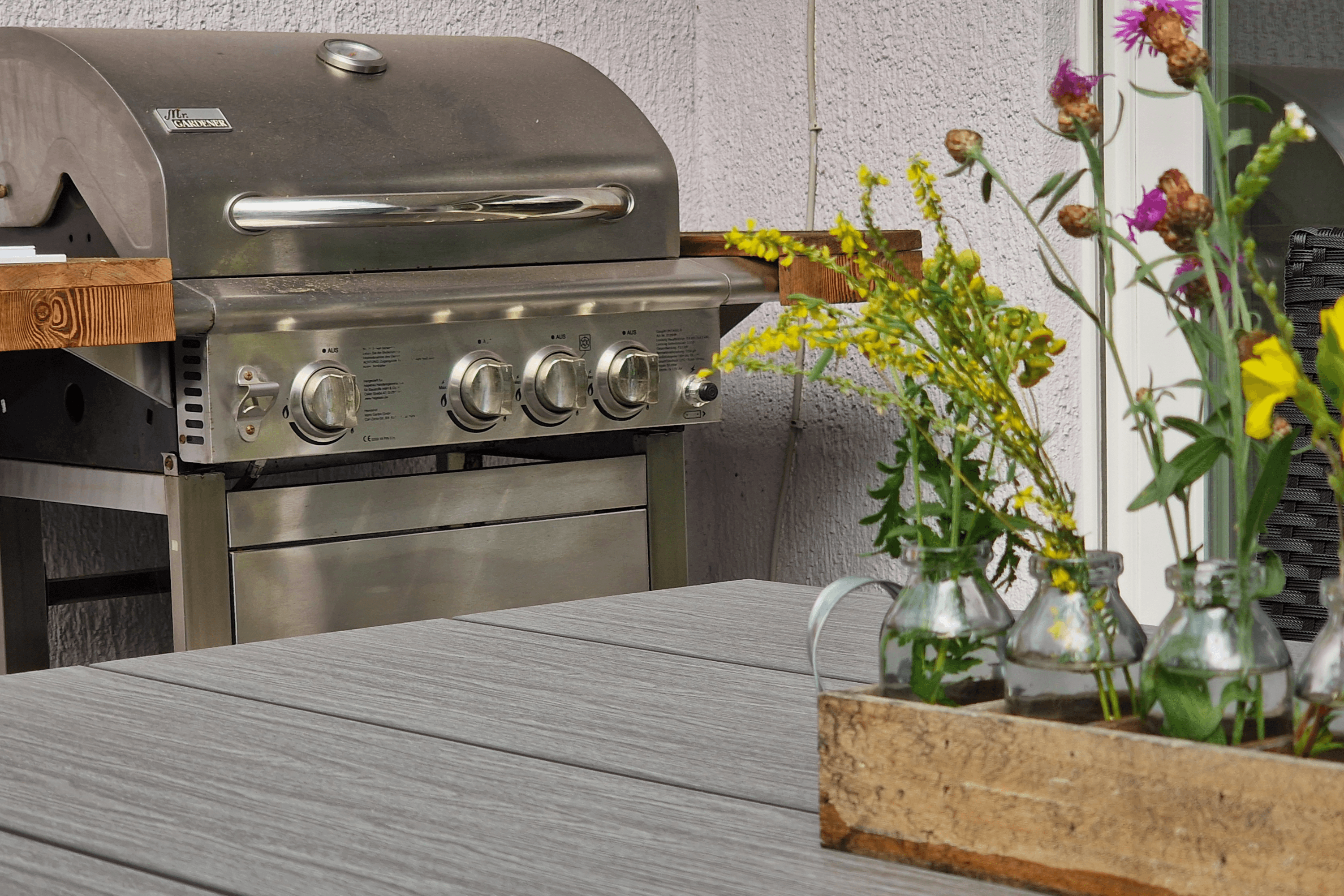 Terrasse Ferienwohnung Allerdings mit Grill in Wietze-Hornbostel