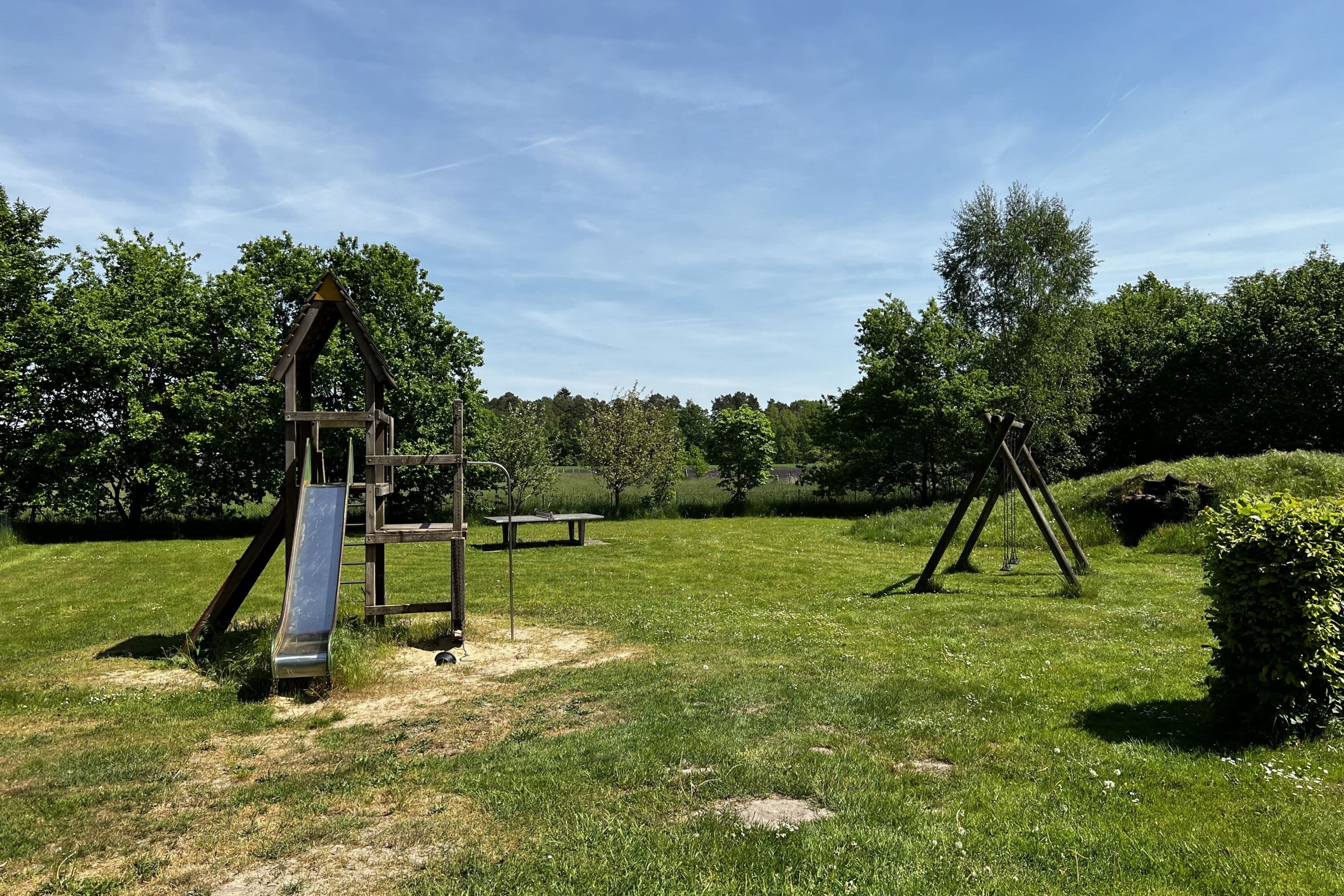 Spielplatz an der Fabian und Sebastian Kirche in Sülze