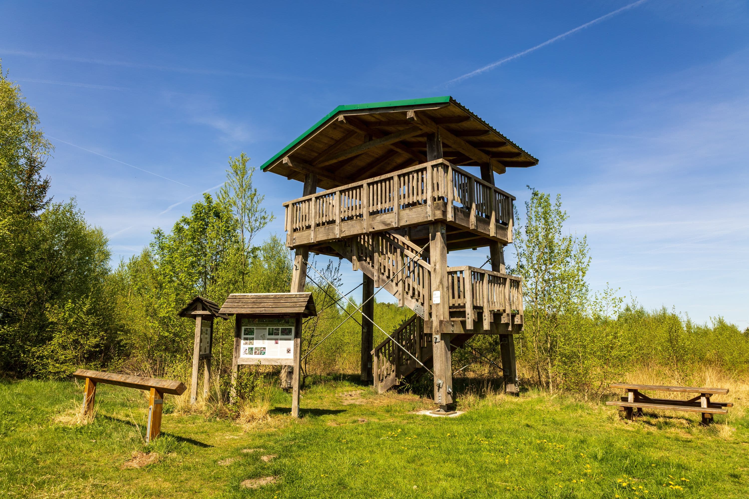 Aussichtsturm im Becklinger Moor bei Bergen