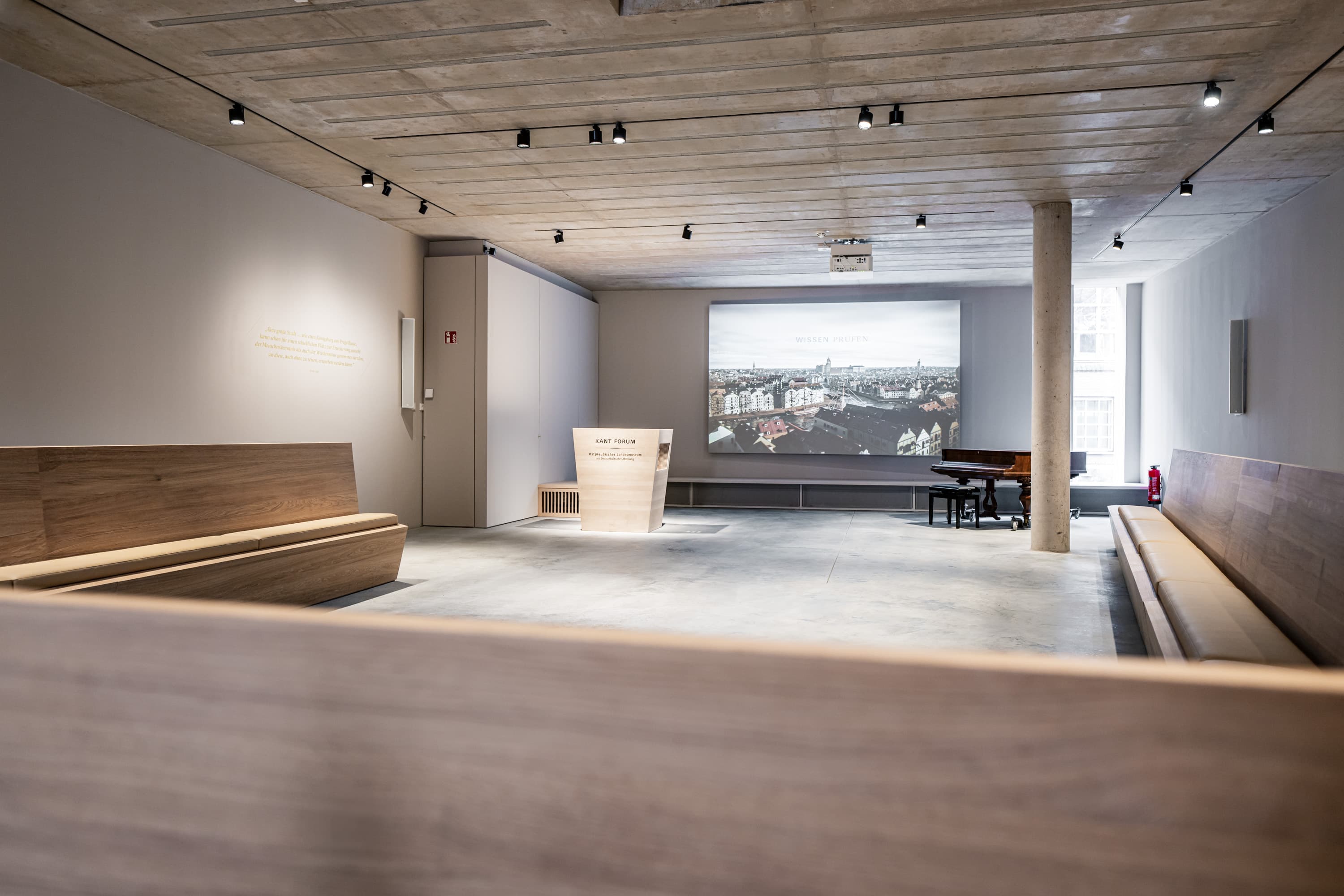 Museumsfoyer mit Animation von Königsberg