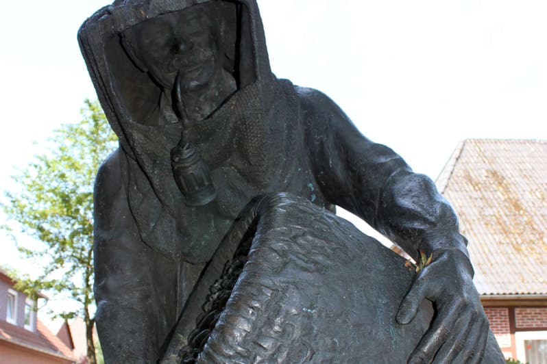 Imker Statue in Wietzendorf