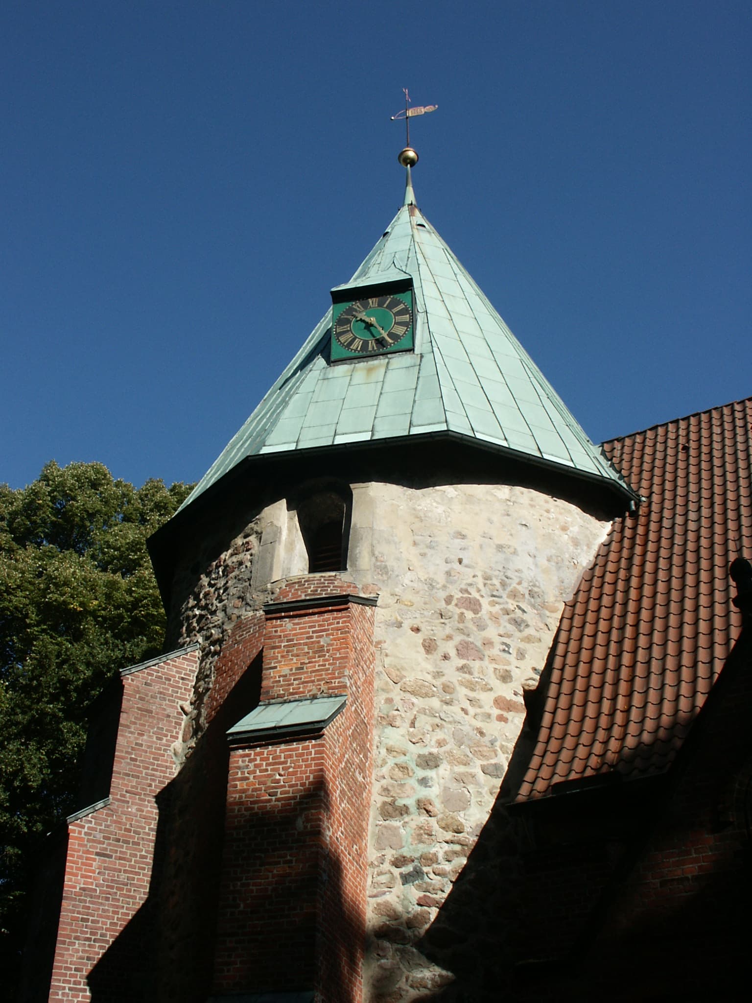 Kirchturm von St. Peter & Paul