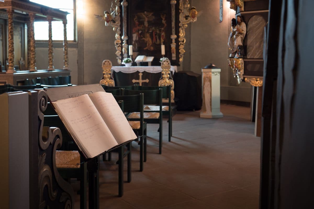 Das Gästebuch in der Maria Magdalenen Kapelle Oppershausen