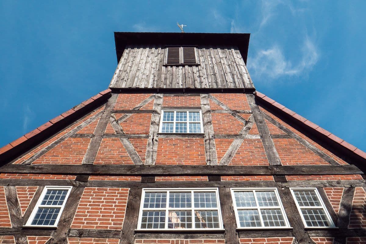 Aussenansicht der St. Johanniskirche Langlingen