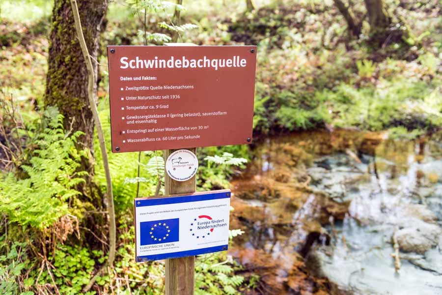 Schild an der Schwindequelle in Soderstorf