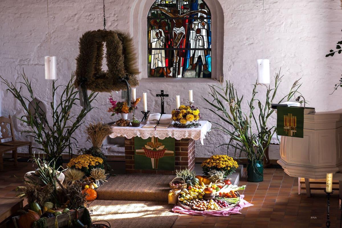 Erntedankfest in der Marien-Kirche Bröckel