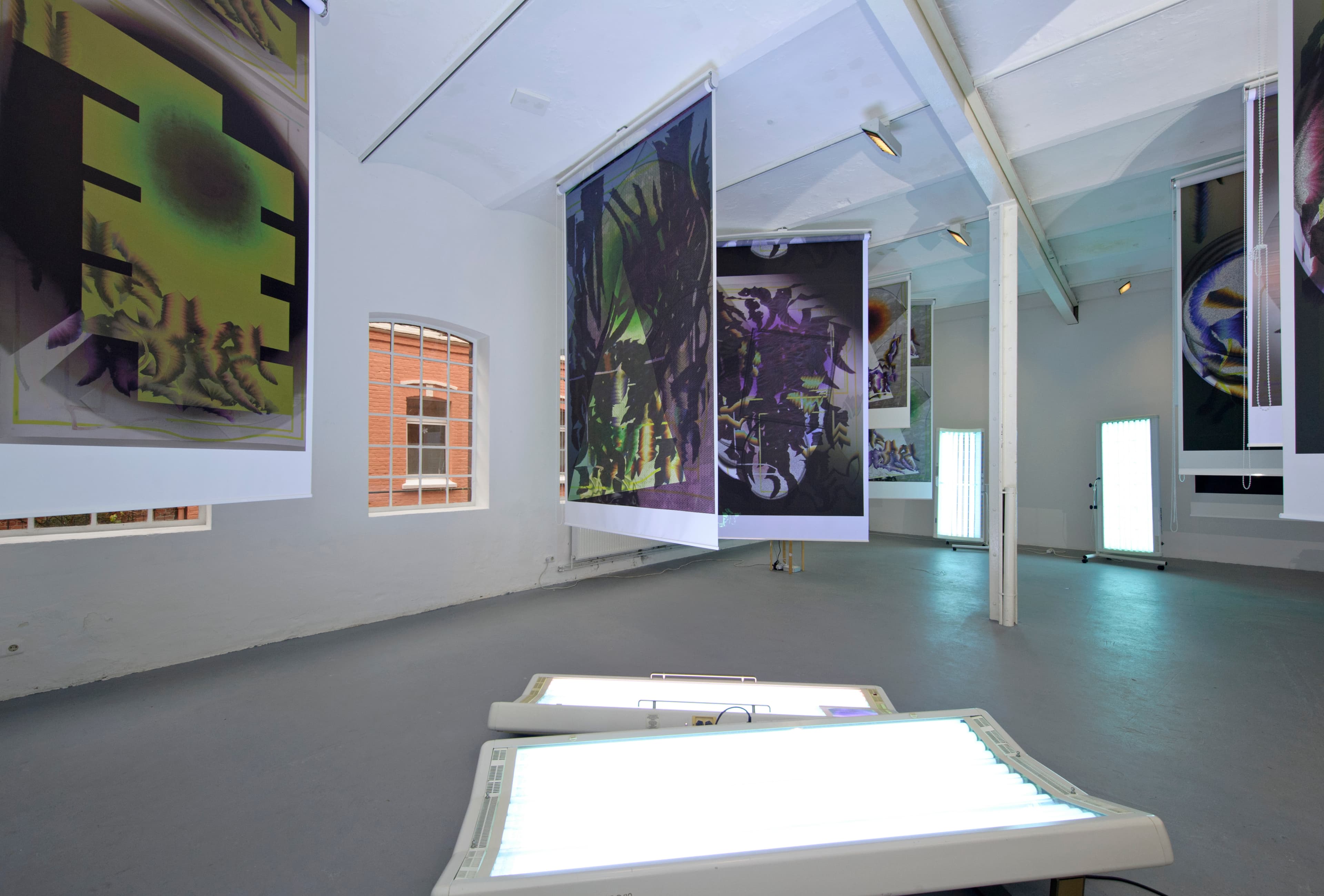 Blacky Blowed Radiants Sunbathed